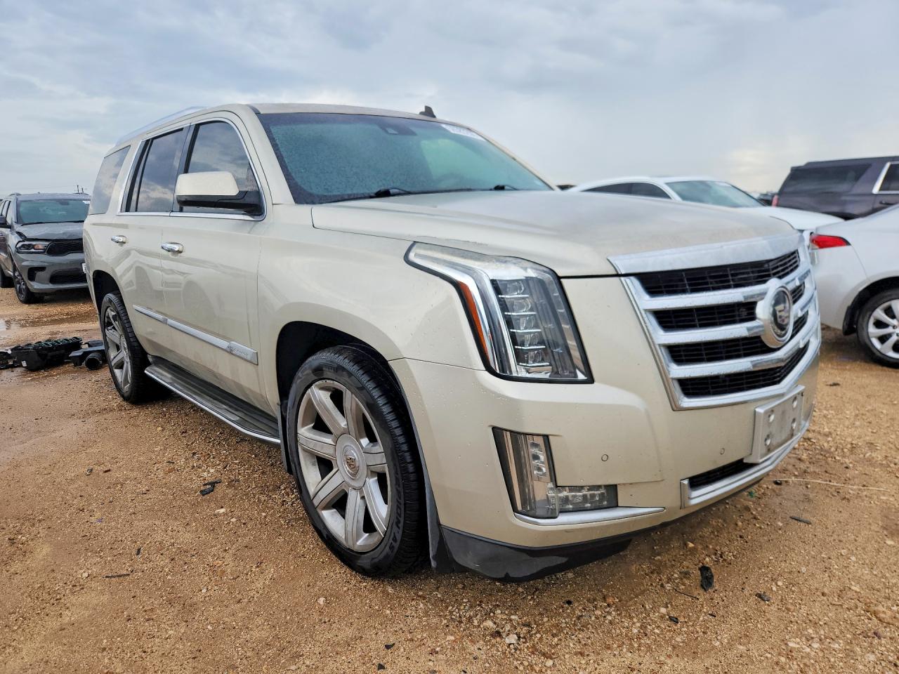 2015 Cadillac Escalade Premium Tan vin: 1GYS4CKJ9FR212902
