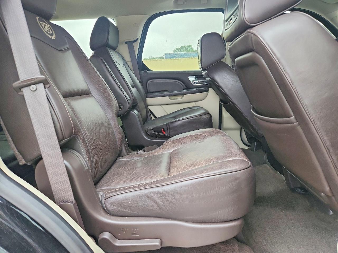 2013 Cadillac Escalade Platinum Black vin: 1GYS4DEF1DR297986