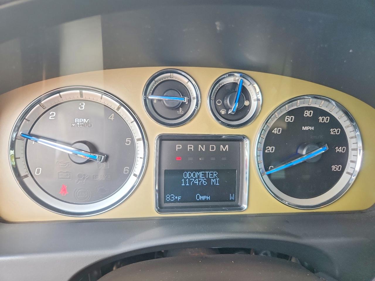 2013 Cadillac Escalade Platinum Cream vin: 1GYS4DEF4DR294211