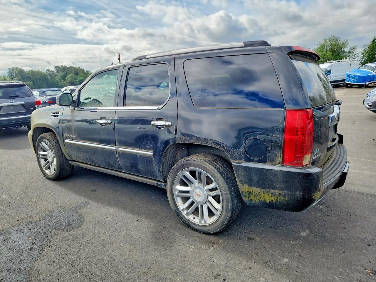 2012 Cadillac Escalade Platinum Black vin: 1GYS4DEF5CR262477