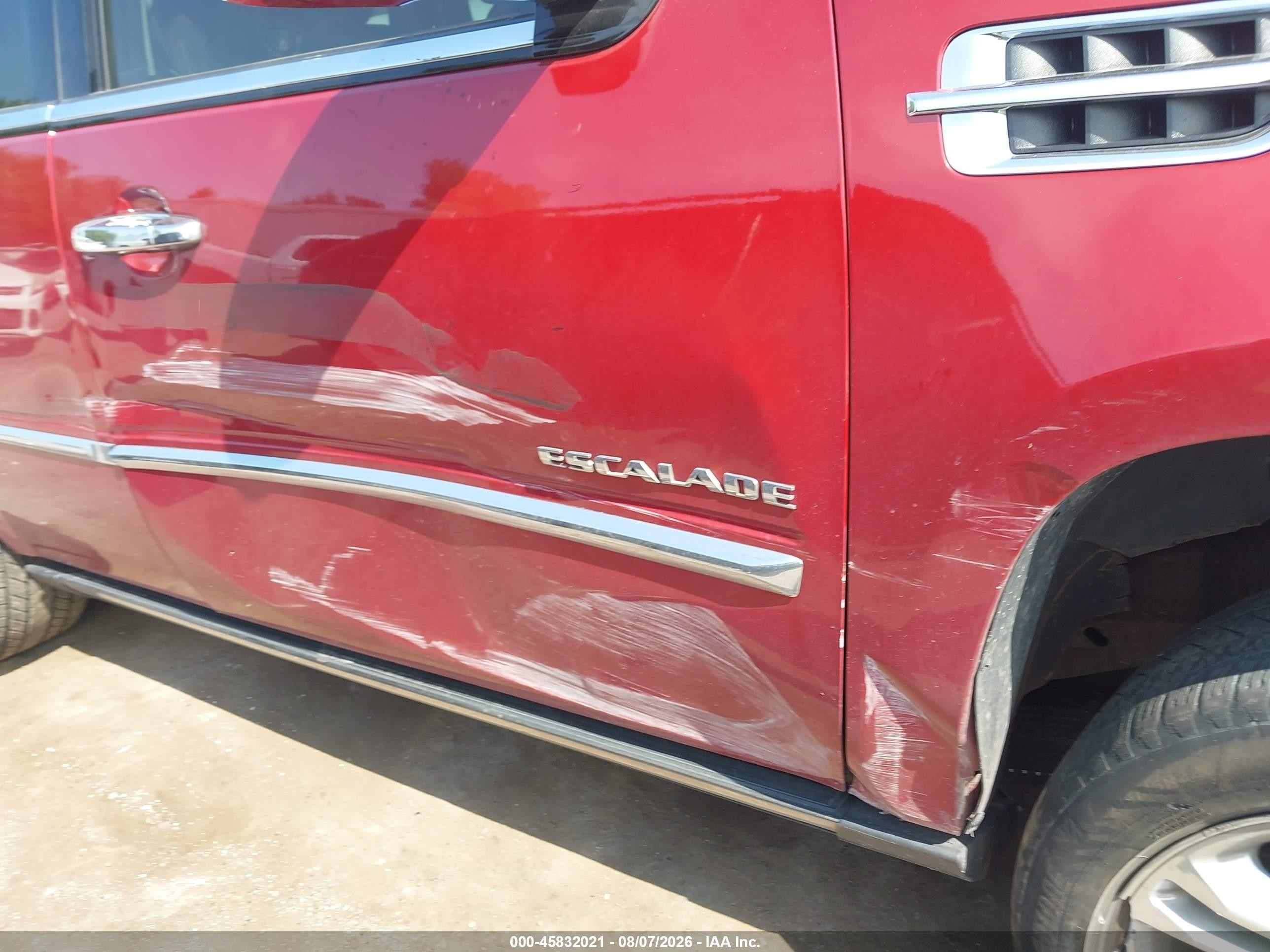 2014 Cadillac Escalade Platinum Red vin: 1GYS4DEF6ER222489