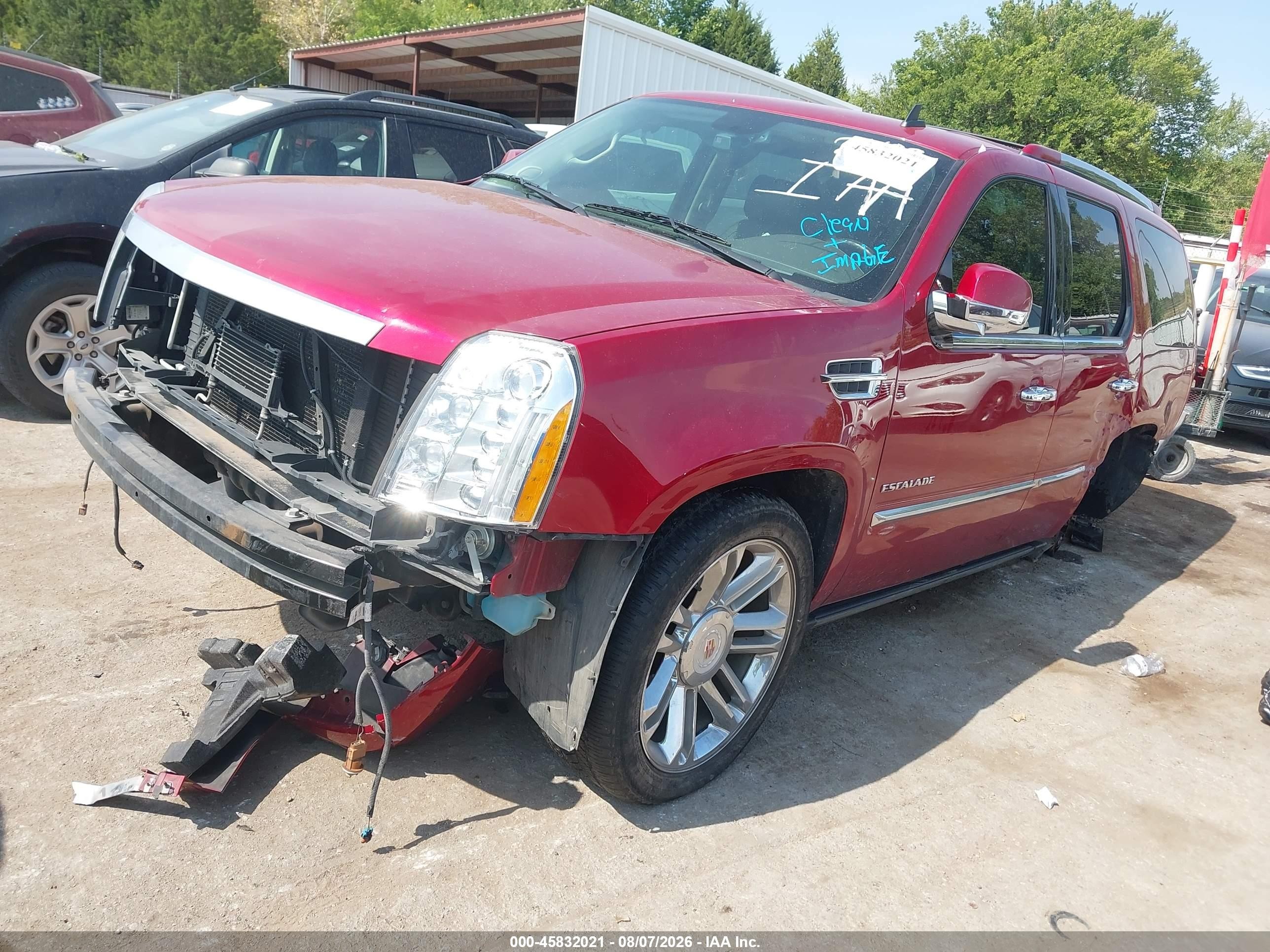 2014 Cadillac Escalade Platinum Red vin: 1GYS4DEF6ER222489