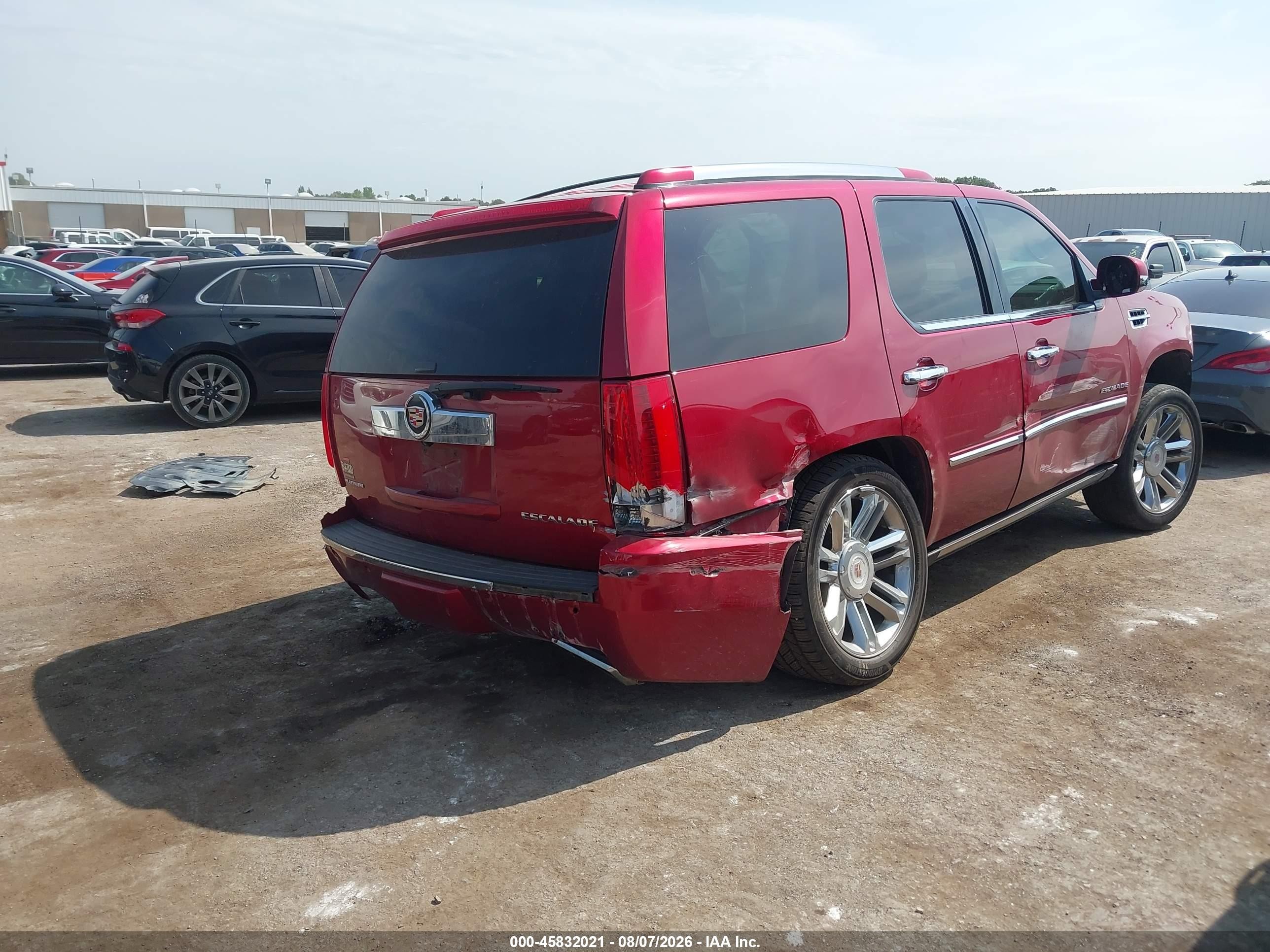 2014 Cadillac Escalade Platinum Red vin: 1GYS4DEF6ER222489
