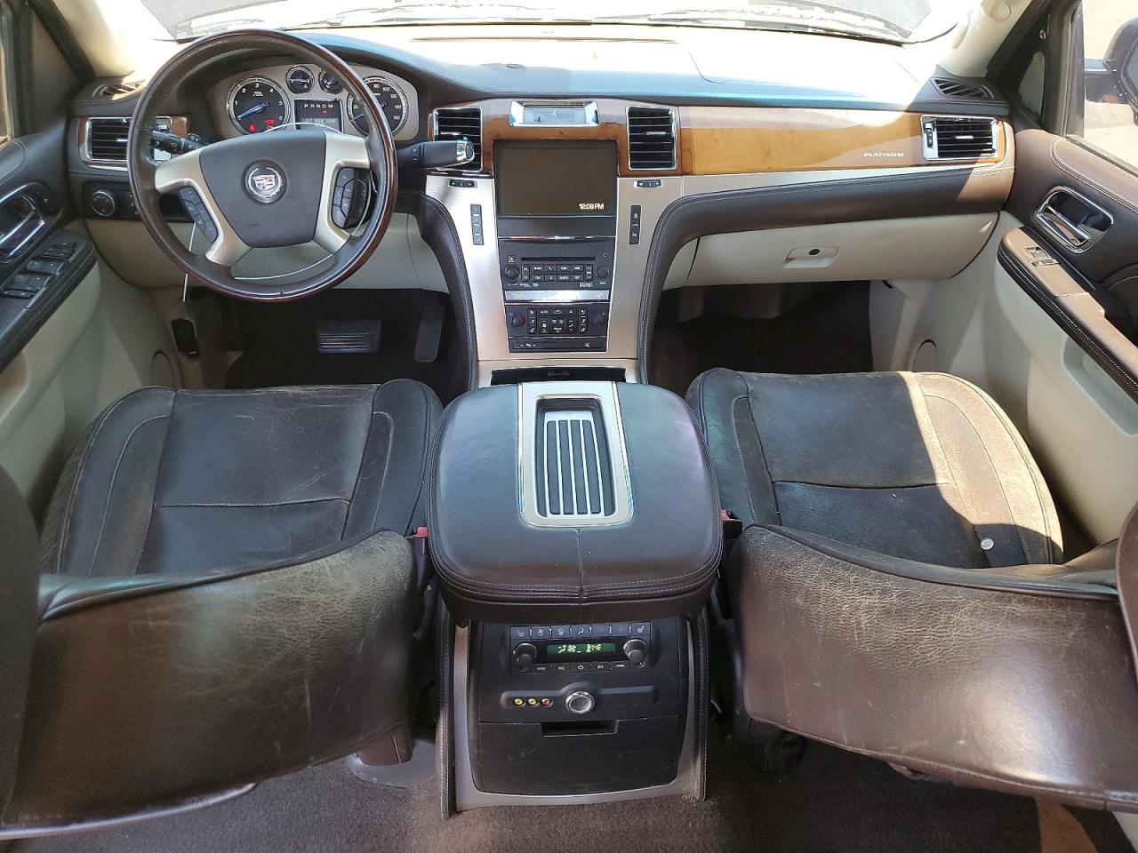 2011 Cadillac Escalade Platinum Black vin: 1GYS4DEF7BR263743