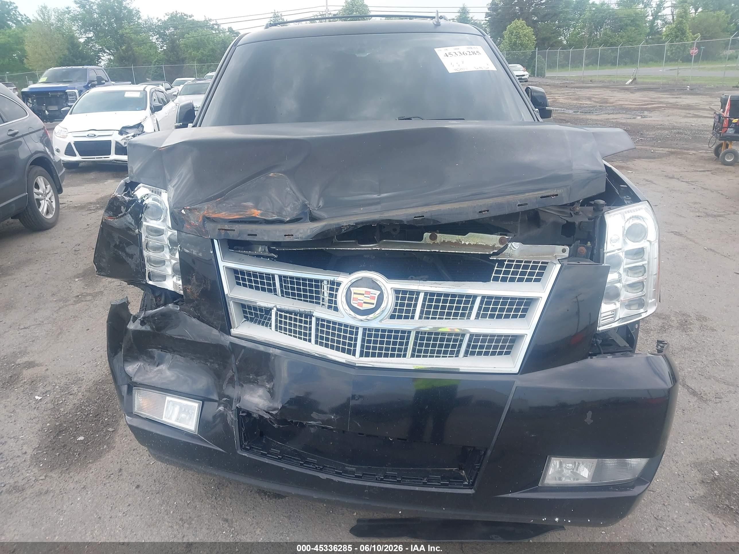 2013 Cadillac Escalade Platinum Edition Black vin: 1GYS4DEF8DR279999