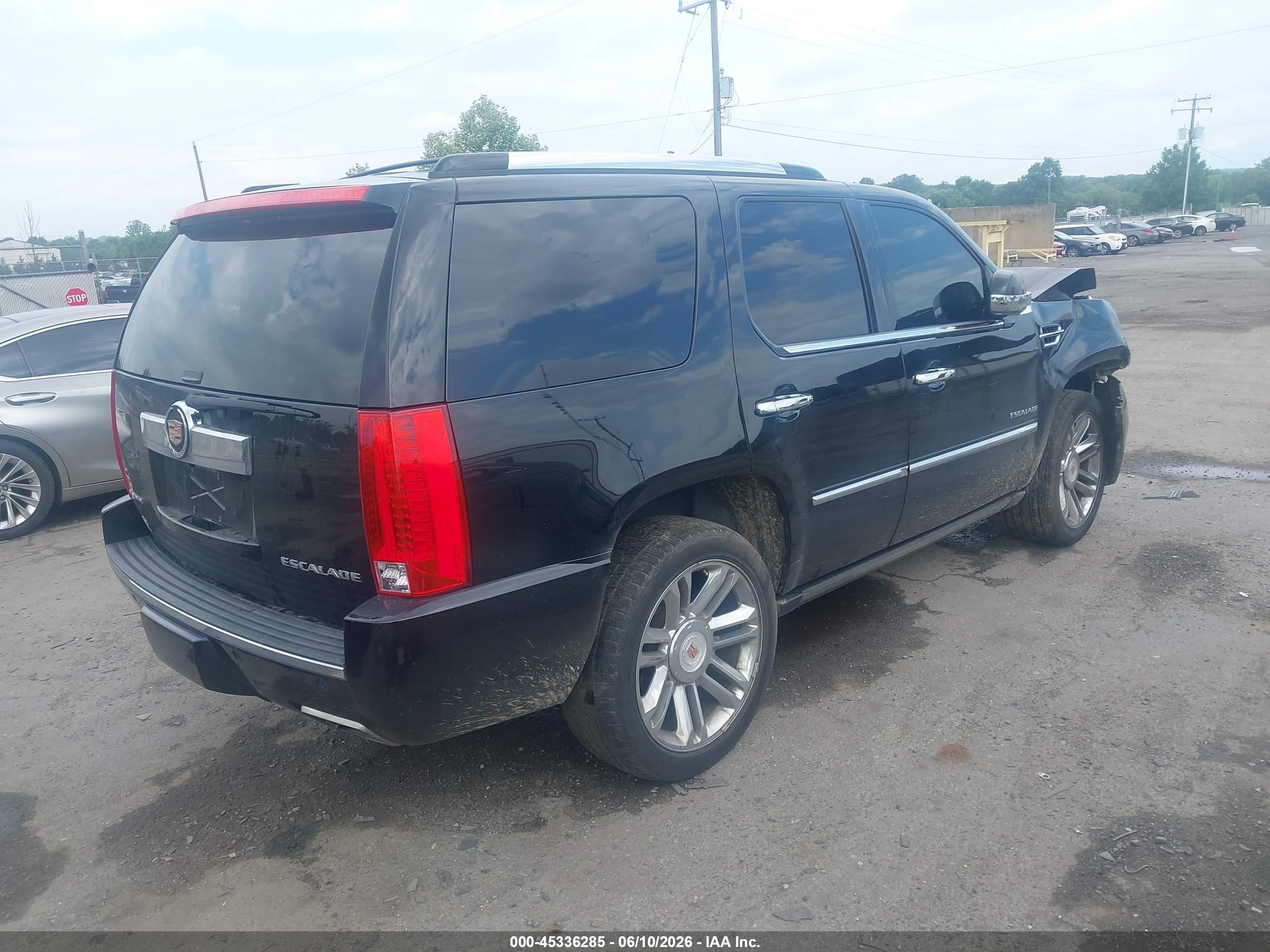 2013 Cadillac Escalade Platinum Edition Black vin: 1GYS4DEF8DR279999