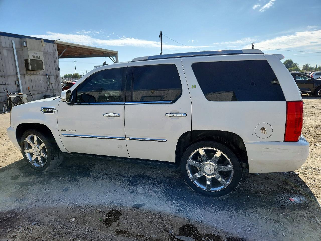 2012 Cadillac Escalade Hybrid White vin: 1GYS4EEJ4CR260391