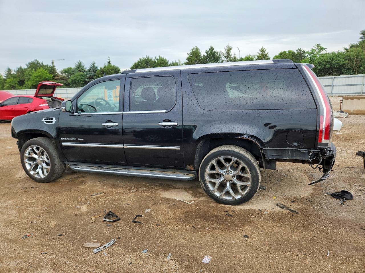 2013 Cadillac Escalade Esv Черный vin: 1GYS4GEF6DR229717