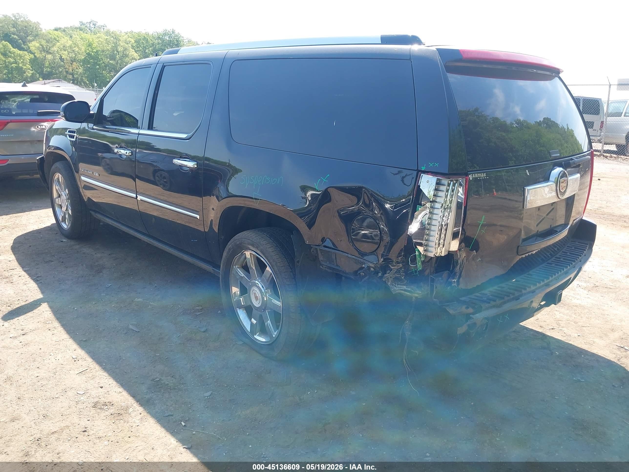2013 Cadillac Escalade Esv Luxury Black vin: 1GYS4HEF1DR343050