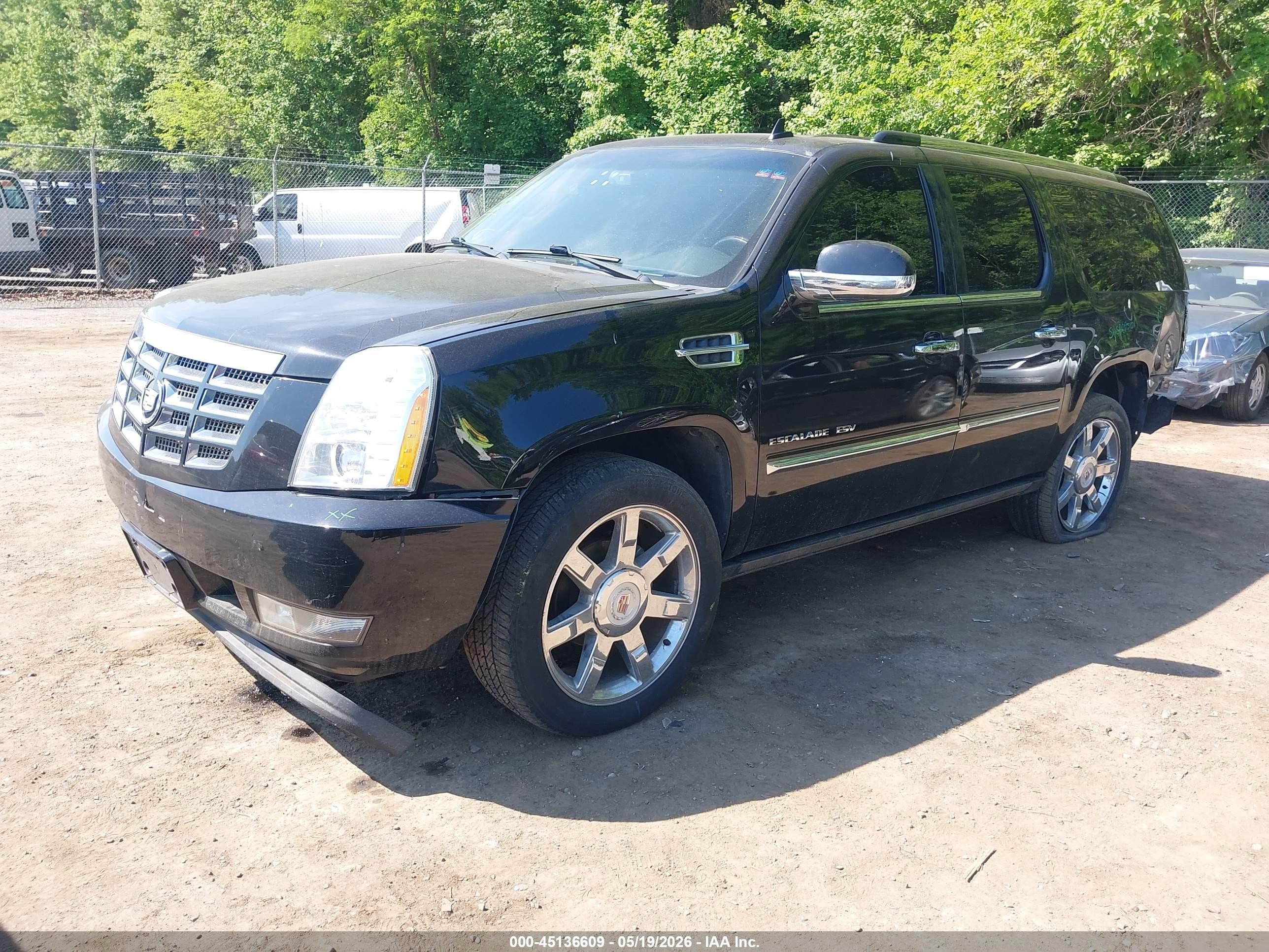 2013 Cadillac Escalade Esv Luxury Black vin: 1GYS4HEF1DR343050