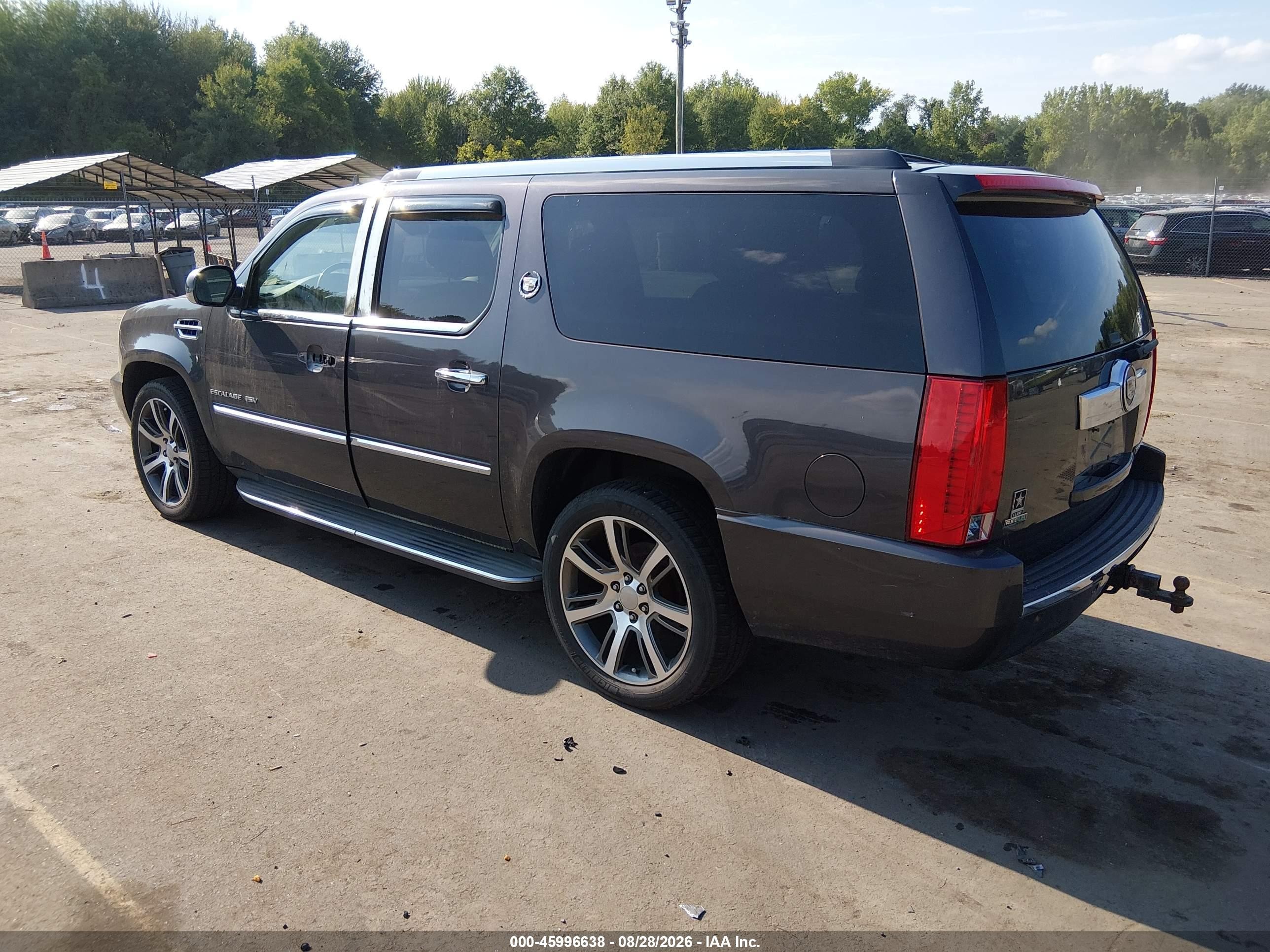 2011 Cadillac Escalade Esv Luxury Gray vin: 1GYS4HEF2BR254066