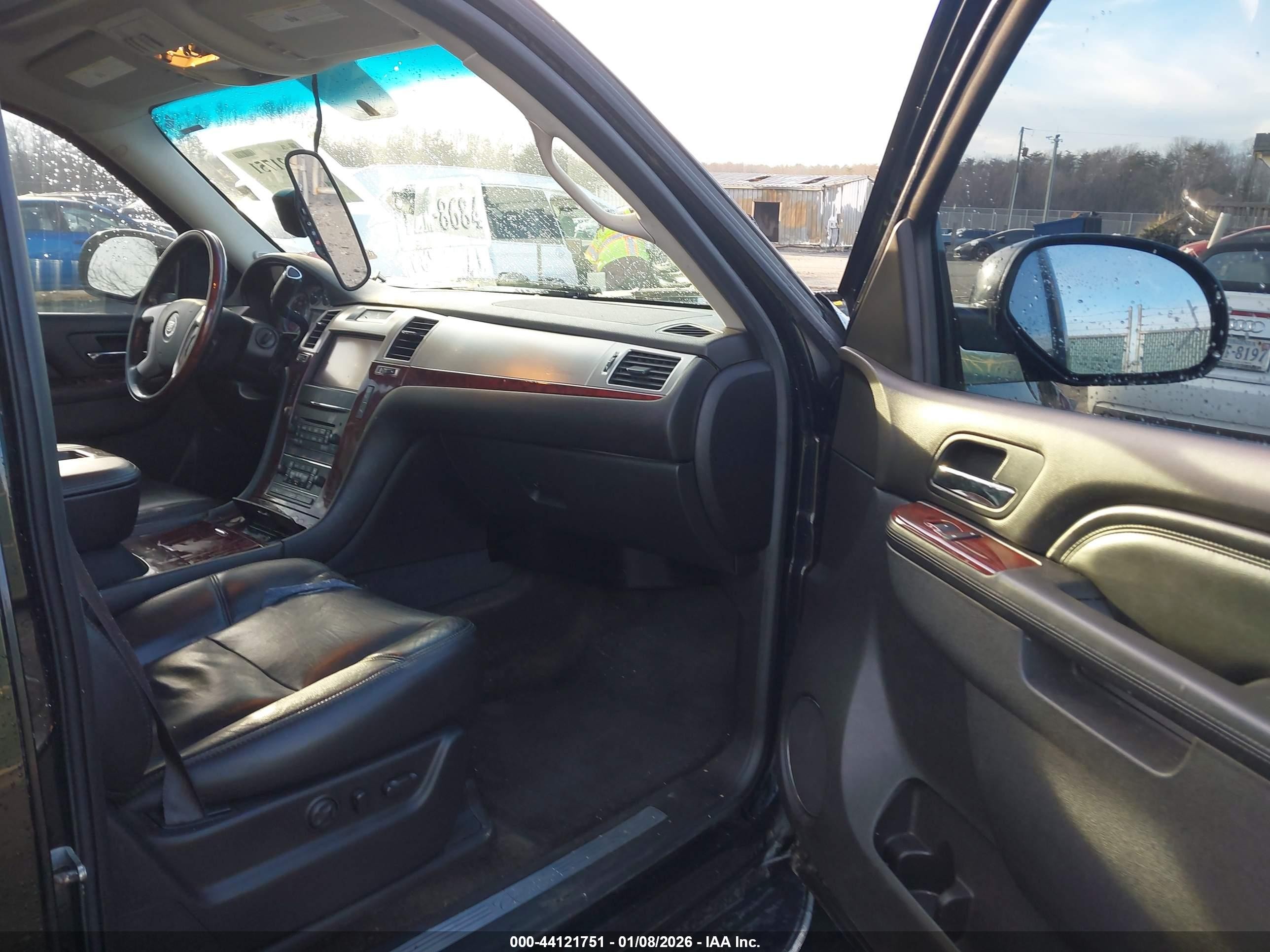 2014 Cadillac Escalade Esv Luxury Black vin: 1GYS4HEF4ER190066