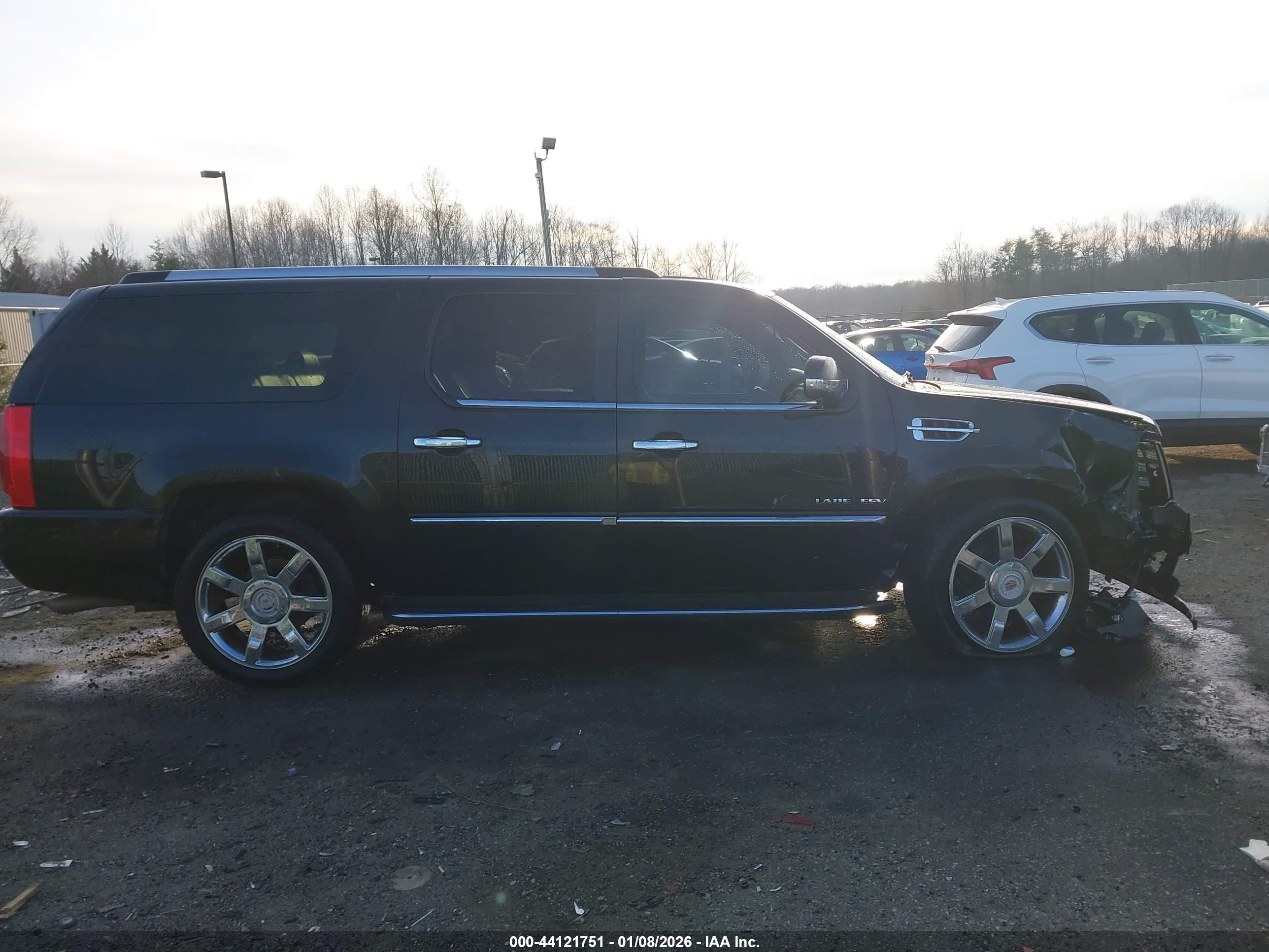2014 Cadillac Escalade Esv Luxury Black vin: 1GYS4HEF4ER190066