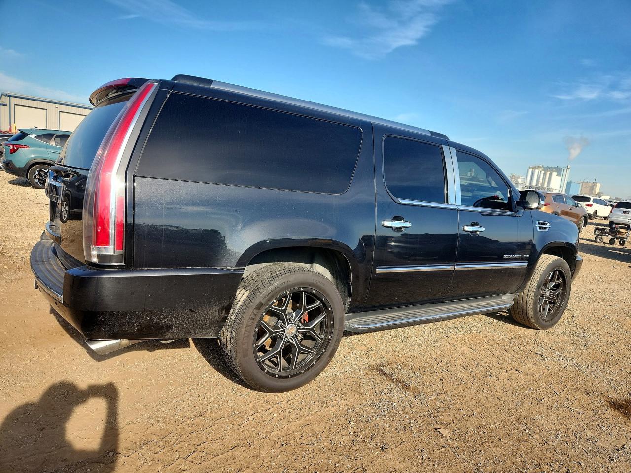 2011 Cadillac Escalade Esv Luxury Black vin: 1GYS4HEF8BR146292
