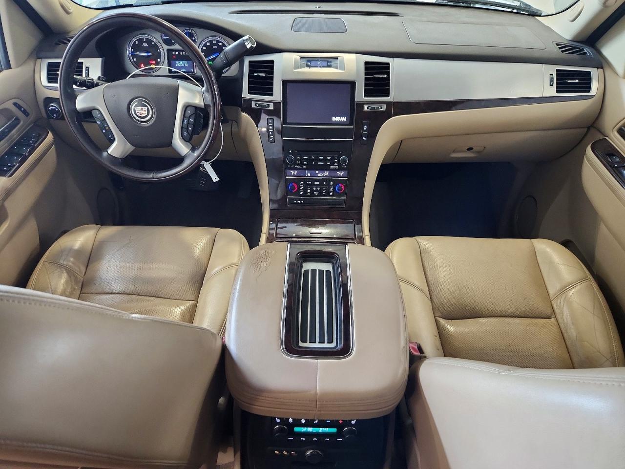 2013 Cadillac Escalade Esv Luxury White vin: 1GYS4HEF9DR102000