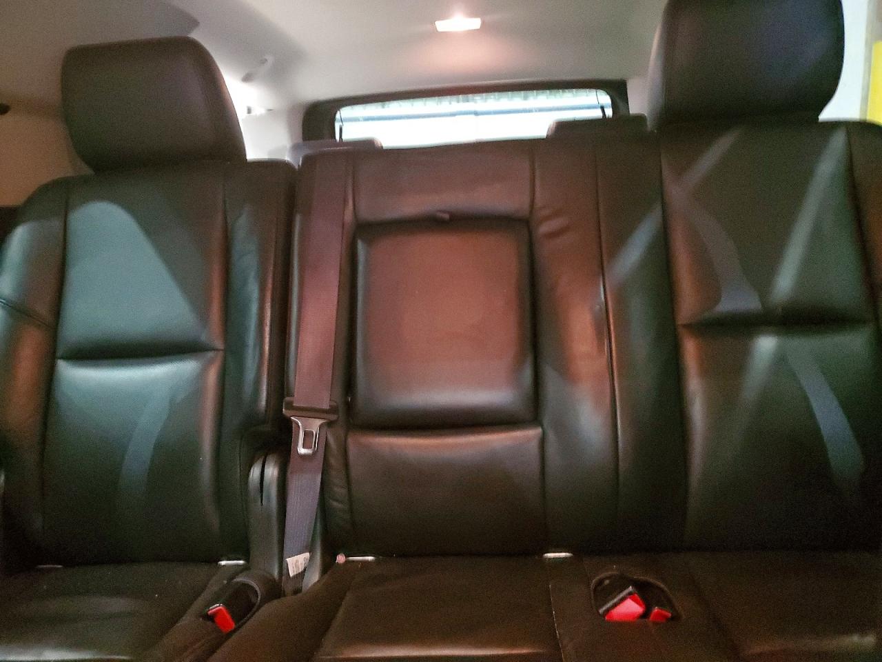 2013 Cadillac Escalade Esv Luxury Silver vin: 1GYS4HEFXDR130047