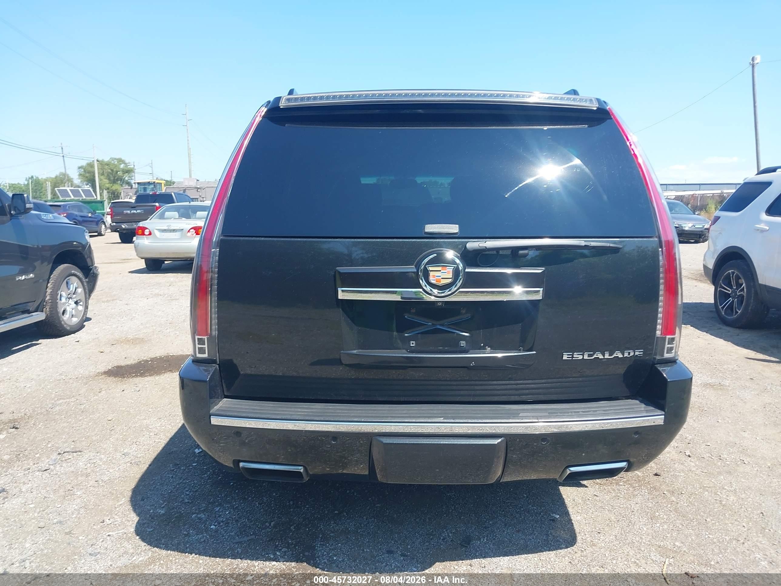 2013 Cadillac Escalade Esv Premium Black vin: 1GYS4JEF3DR236072