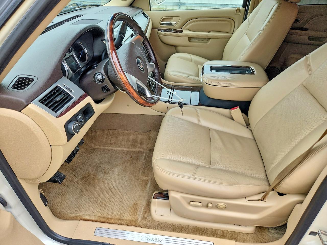 2014 Cadillac Escalade Esv Premium Cream vin: 1GYS4JEF3ER112059