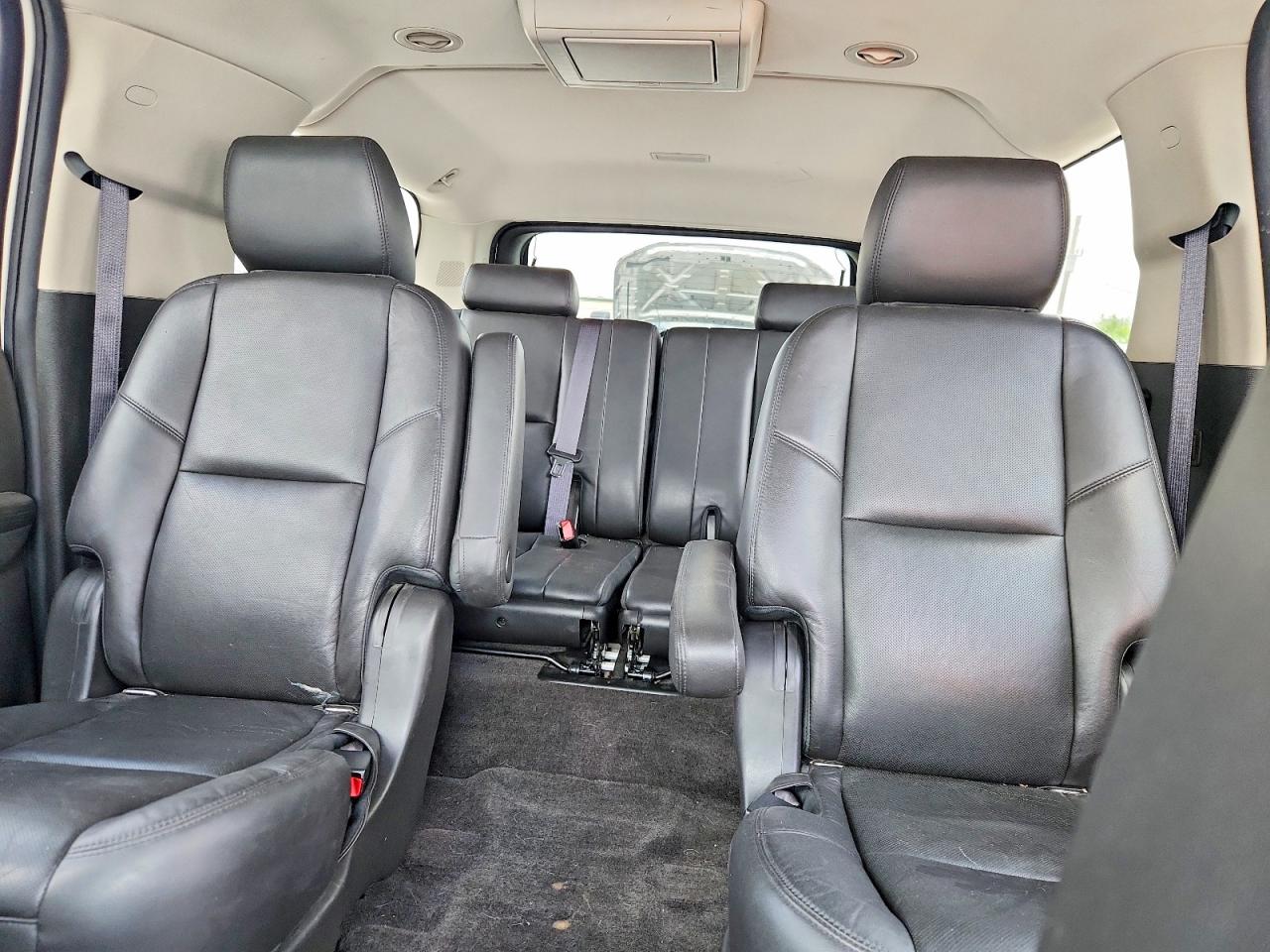 2013 Cadillac Escalade Esv Premium Beige vin: 1GYS4JEFXDR141315