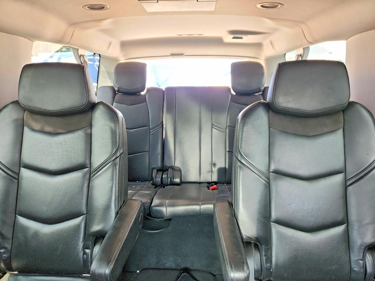 2015 Cadillac Escalade Esv Premium Black vin: 1GYS4JKJ0FR200383