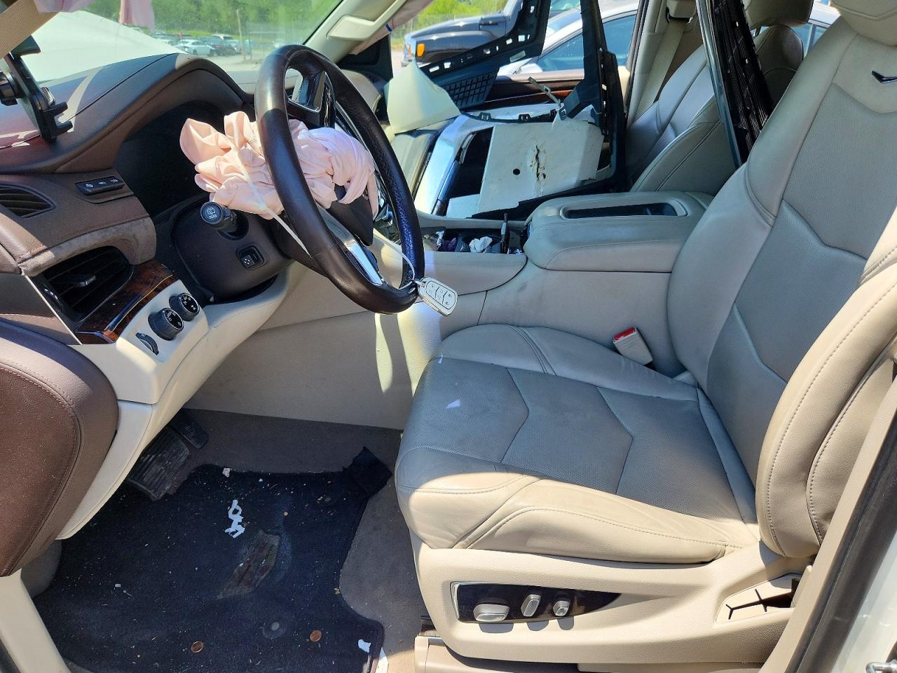 2015 Cadillac Escalade Esv Premium White vin: 1GYS4JKJ0FR254377
