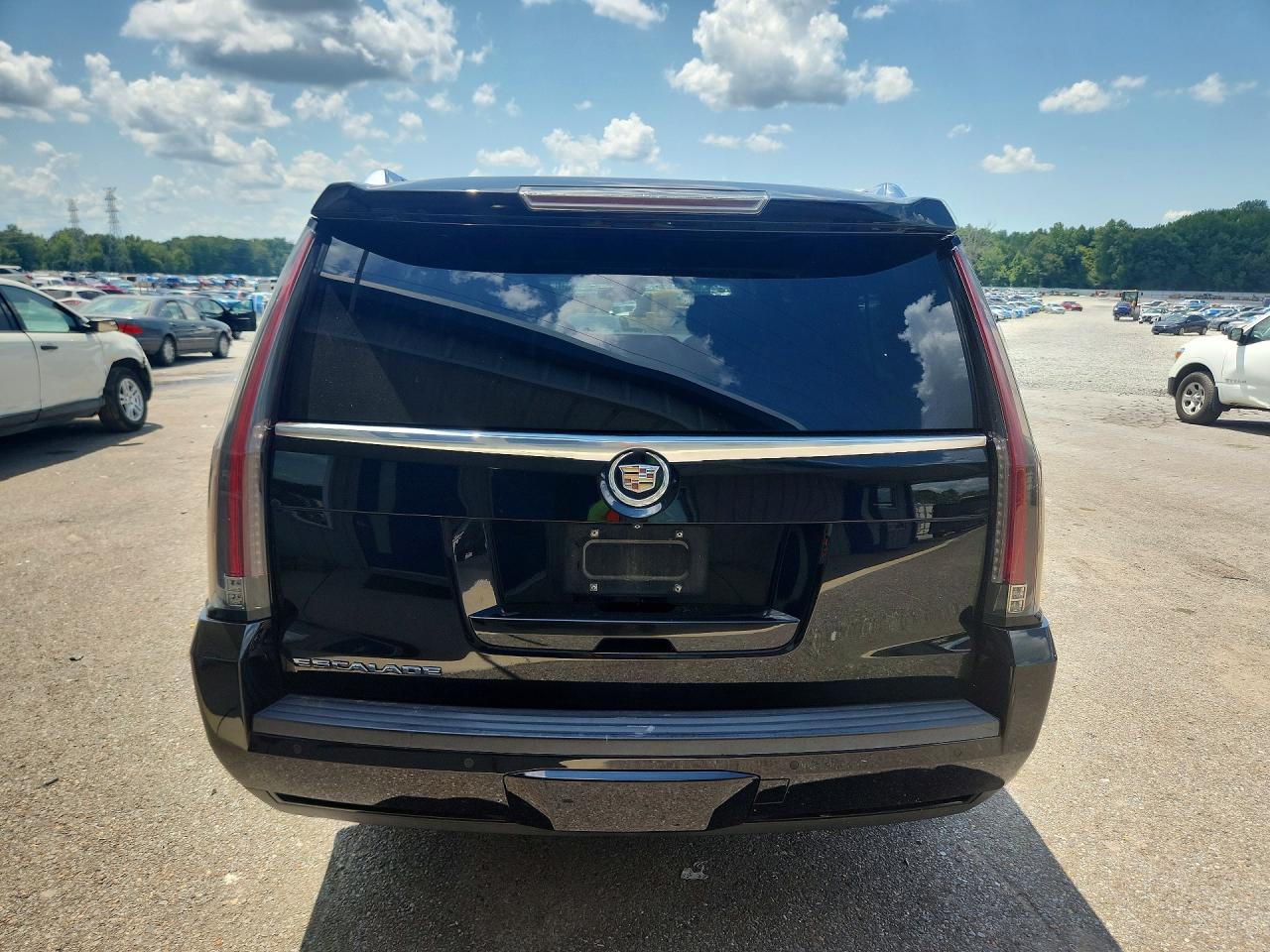2015 Cadillac Escalade Esv Premium Black vin: 1GYS4JKJ6FR260782