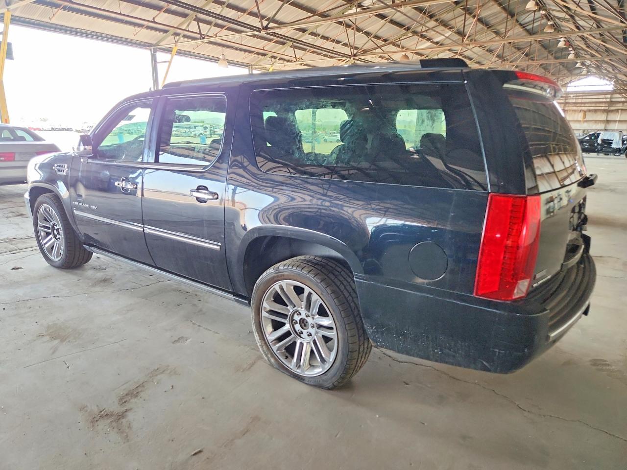 2011 Cadillac Escalade Esv Platinum Black vin: 1GYS4KEF3BR400374