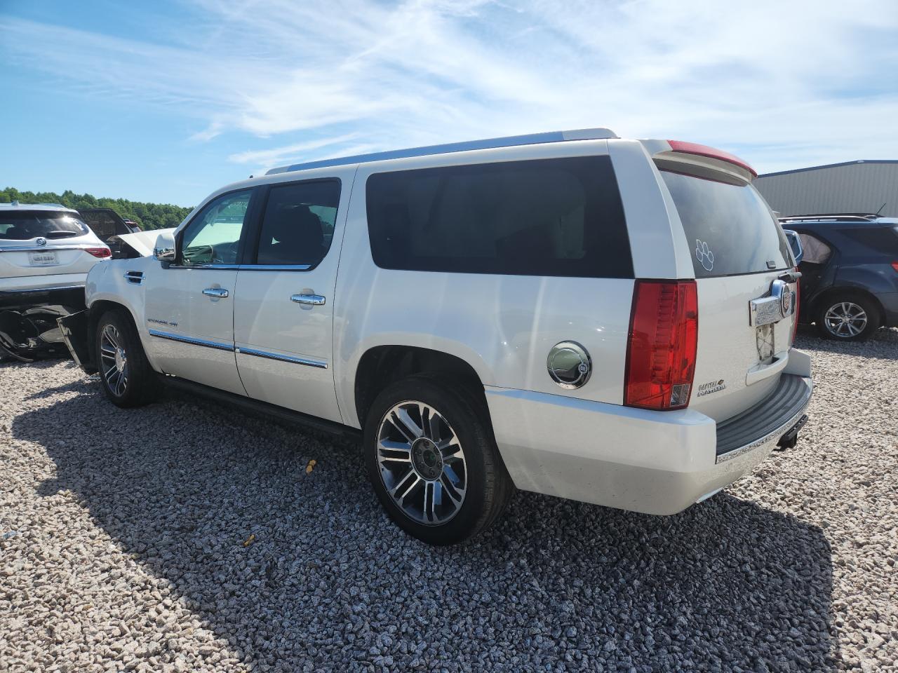 2013 Cadillac Escalade Esv Platinum Cream vin: 1GYS4KEF4DR100622