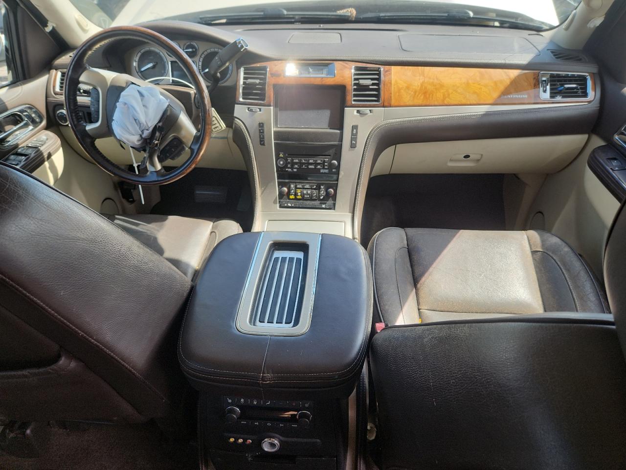 2013 Cadillac Escalade Esv Platinum Cream vin: 1GYS4KEF4DR100622