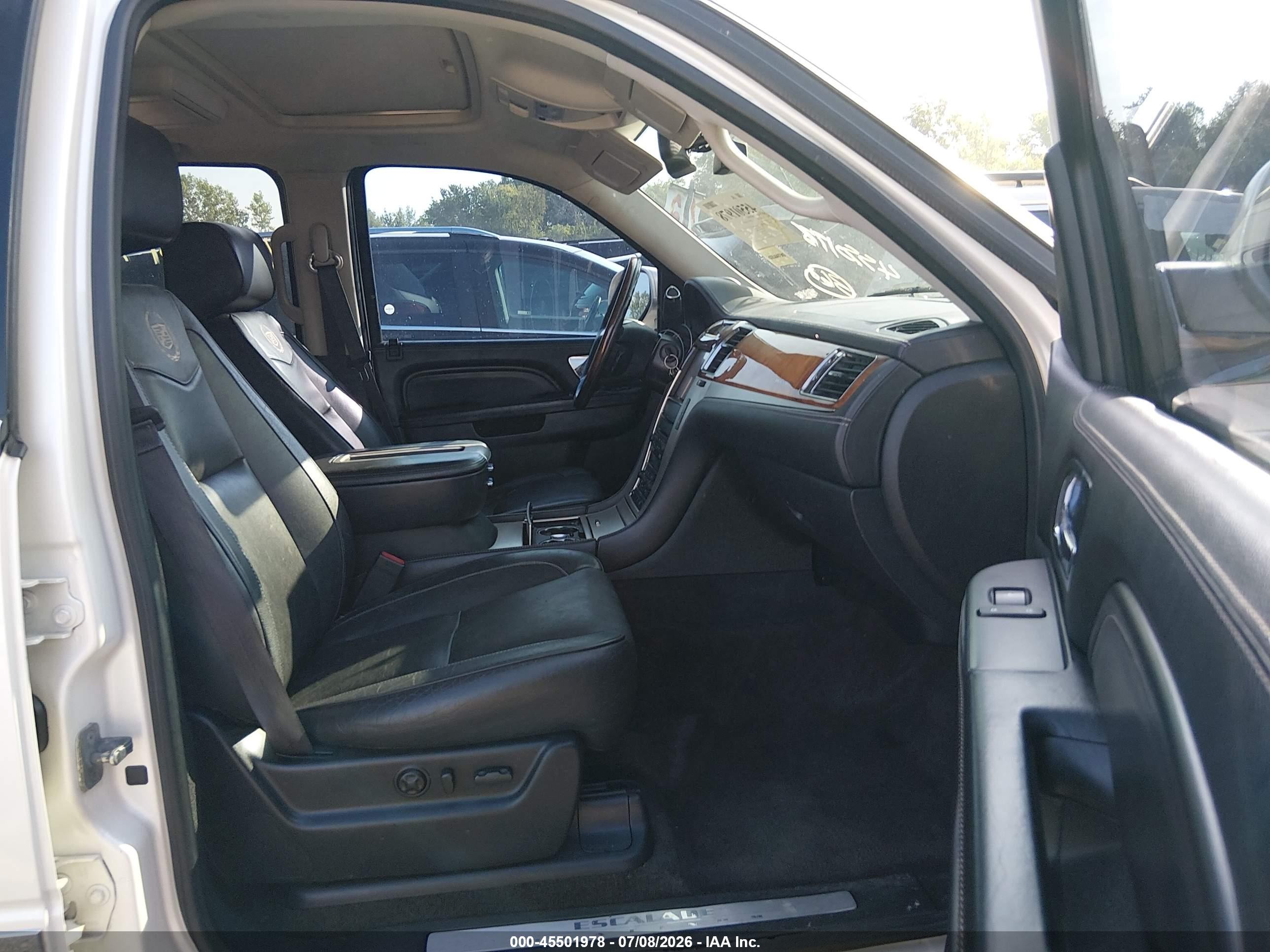 2013 Cadillac Escalade Esv Platinum Edition White vin: 1GYS4KEF6DR101917