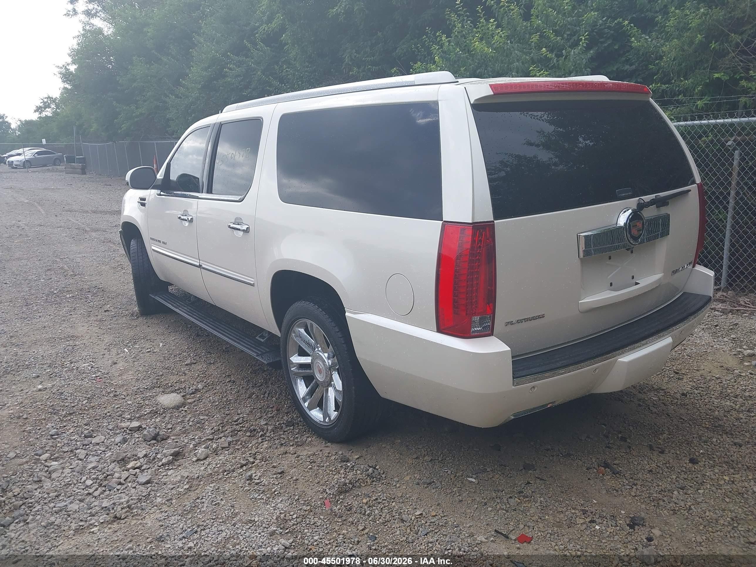 2013 Cadillac Escalade Esv Platinum Edition White vin: 1GYS4KEF6DR101917