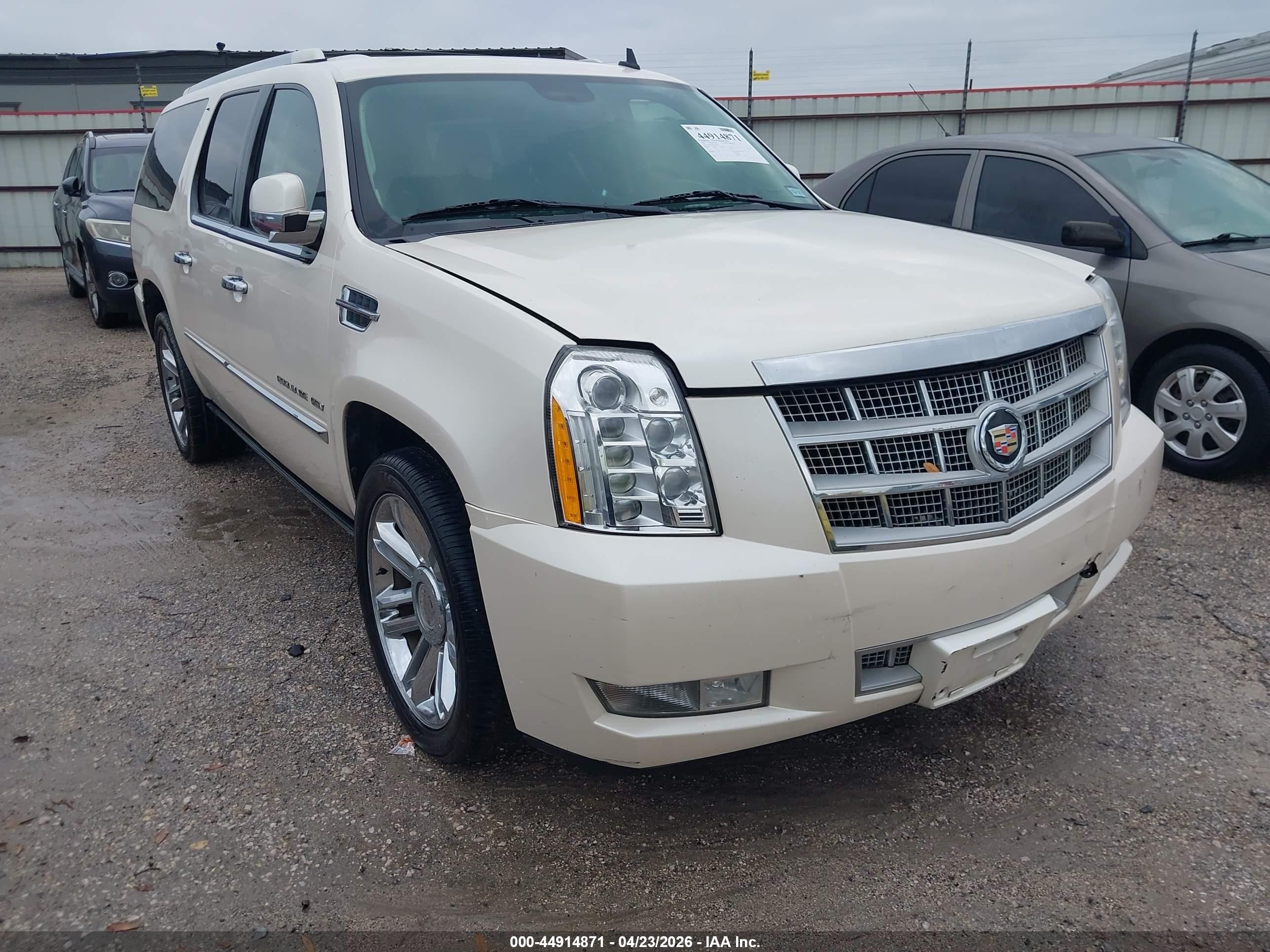 2013 Cadillac Escalade Esv Platinum Edition White vin: 1GYS4KEF9DR362507