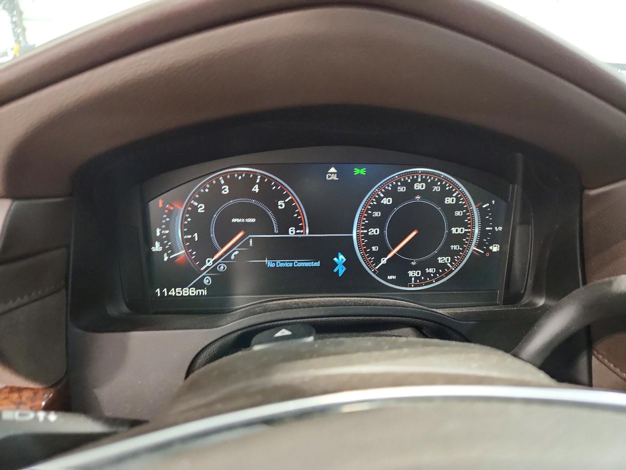 2015 Cadillac Escalade Luxury Белый vin: 1GYS4MKJ2FR690519