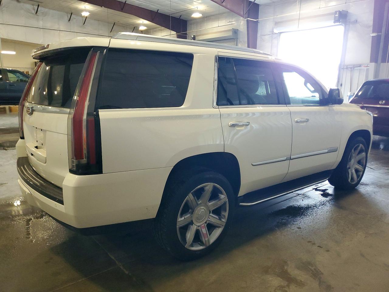 2015 Cadillac Escalade Luxury Белый vin: 1GYS4MKJ3FR712284