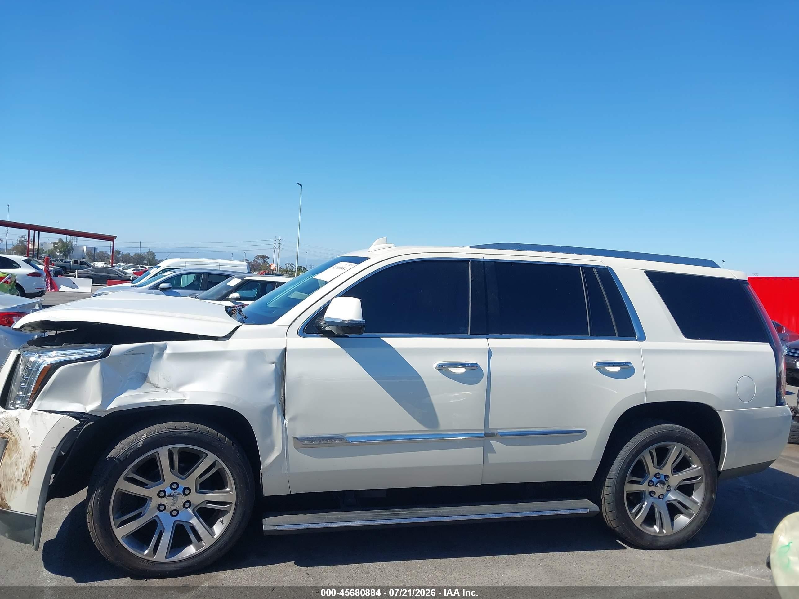 2015 Cadillac Escalade Premium Белый vin: 1GYS4NKJ1FR568627
