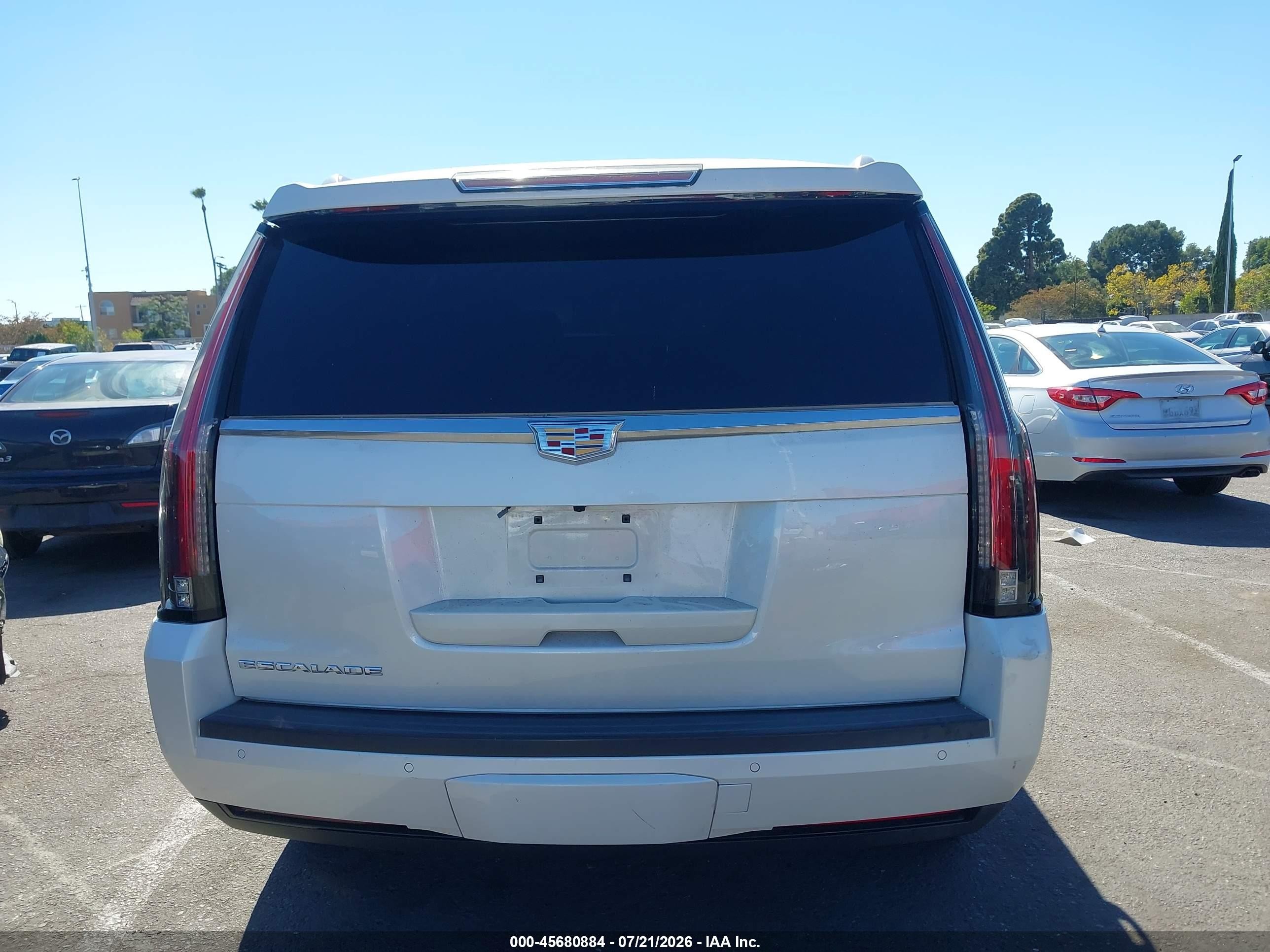 2015 Cadillac Escalade Premium Белый vin: 1GYS4NKJ1FR568627