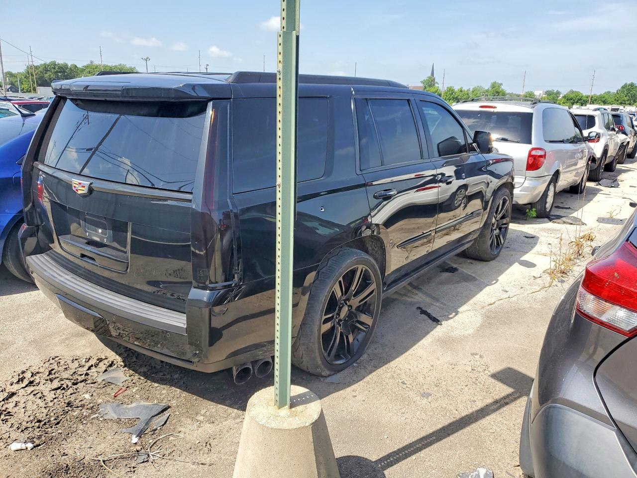 2015 Cadillac Escalade Premium Black vin: 1GYS4NKJ5FR720179