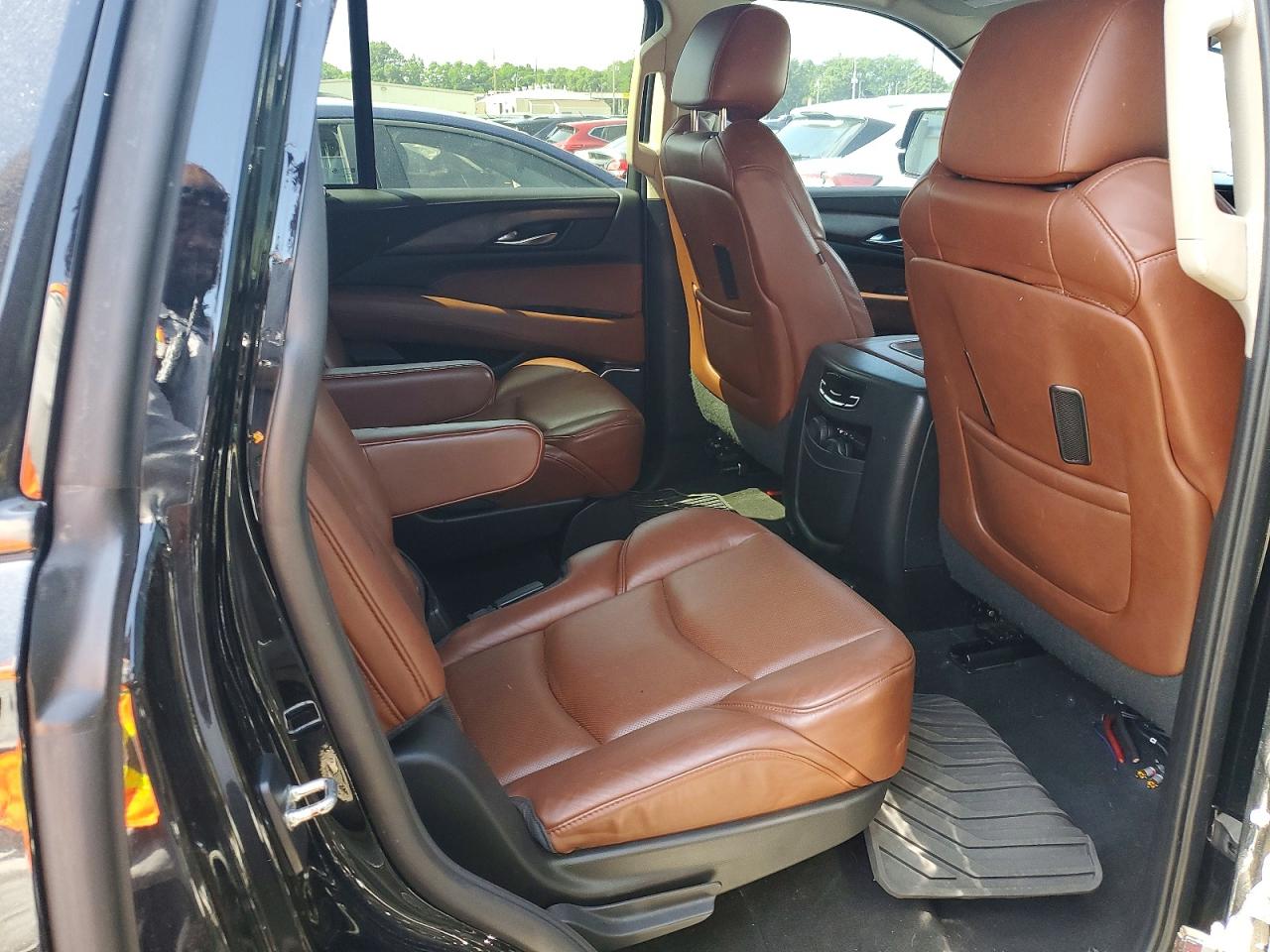2015 Cadillac Escalade Premium Black vin: 1GYS4NKJ5FR720179