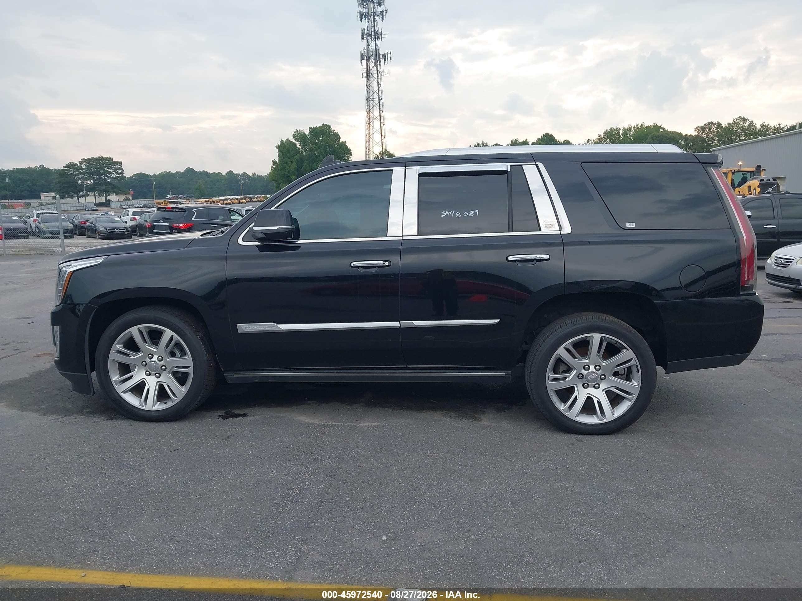 2015 Cadillac Escalade Premium Черный vin: 1GYS4NKJ6FR680615
