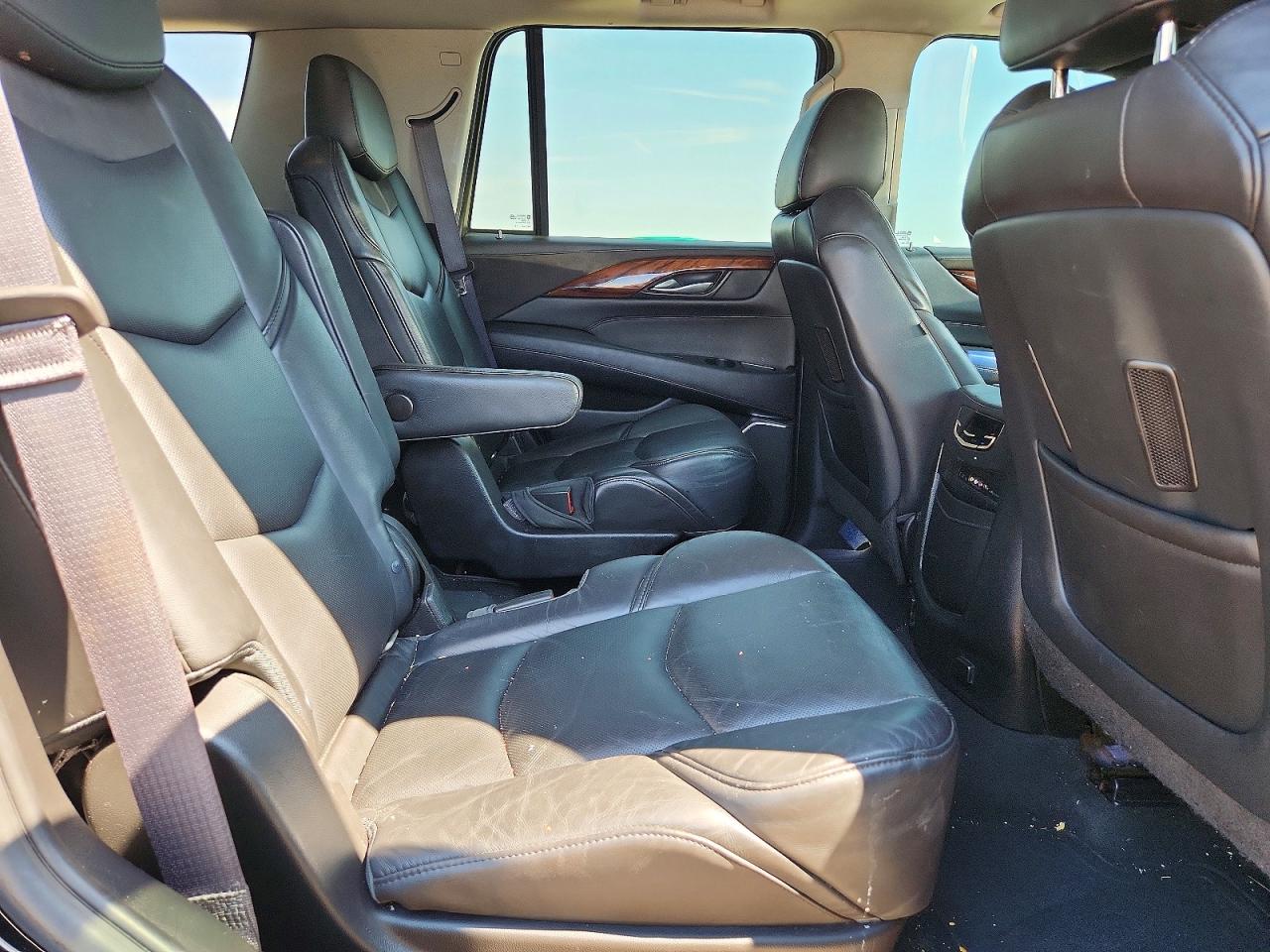 2015 Cadillac Escalade Premium Черный vin: 1GYS4NKJ7FR676461