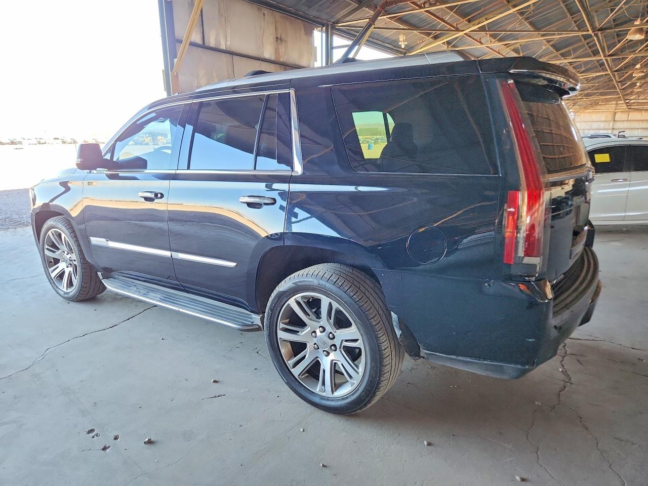2015 Cadillac Escalade Premium Black vin: 1GYS4NKJ8FR566101