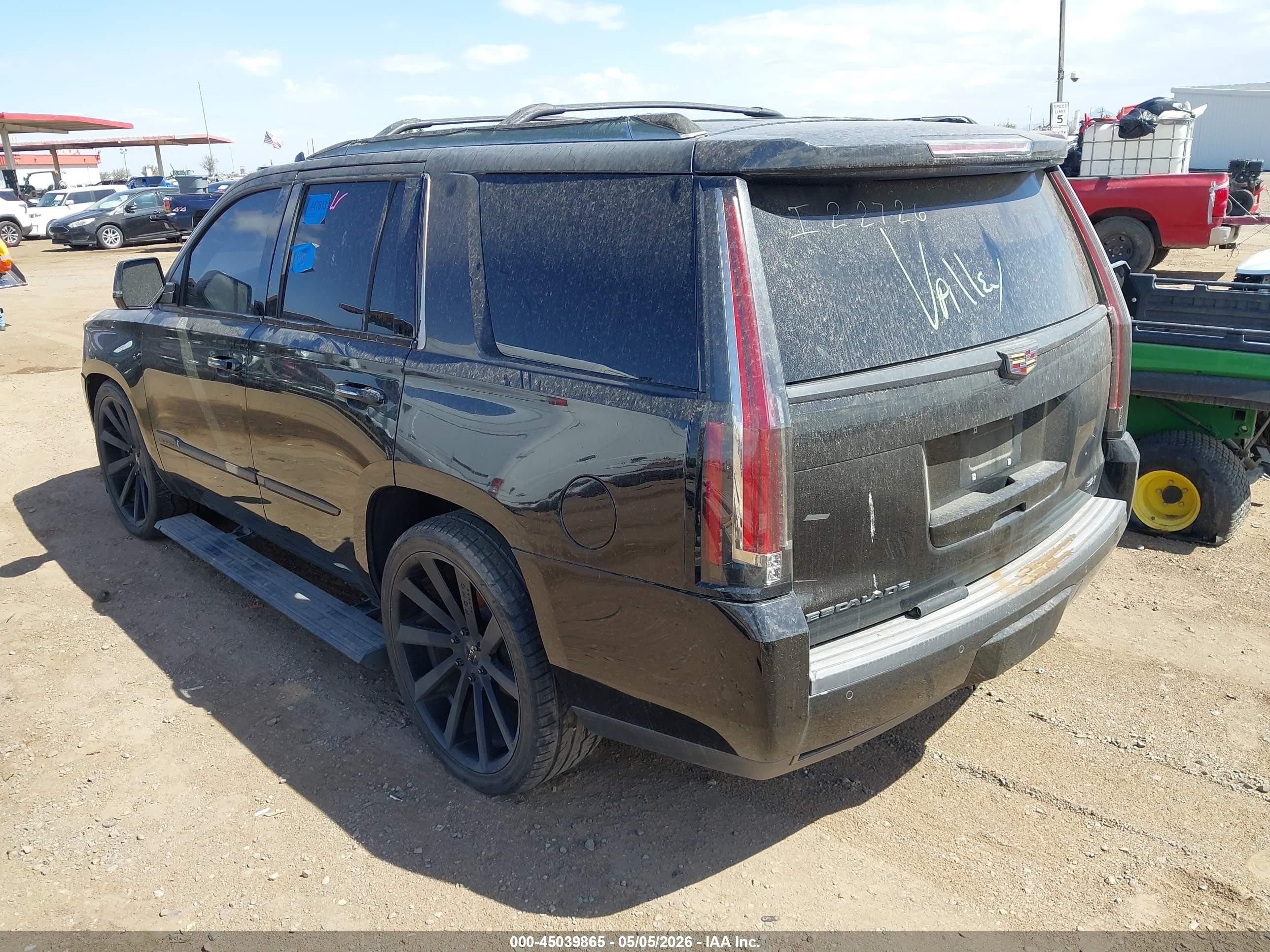 2015 Cadillac Escalade Platinum Черный vin: 1GYS4PKJ2FR558409