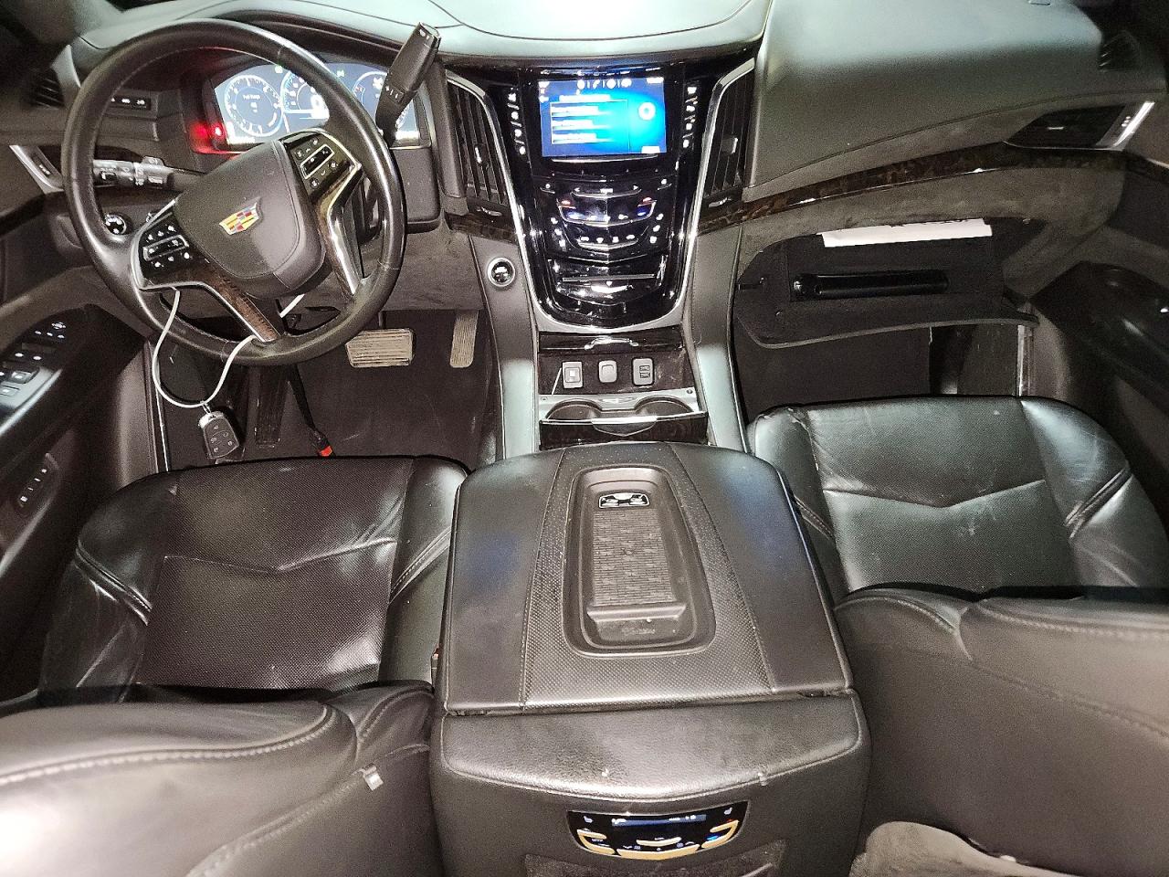 2015 Cadillac Escalade Platinum Black vin: 1GYS4PKJ7FR650647