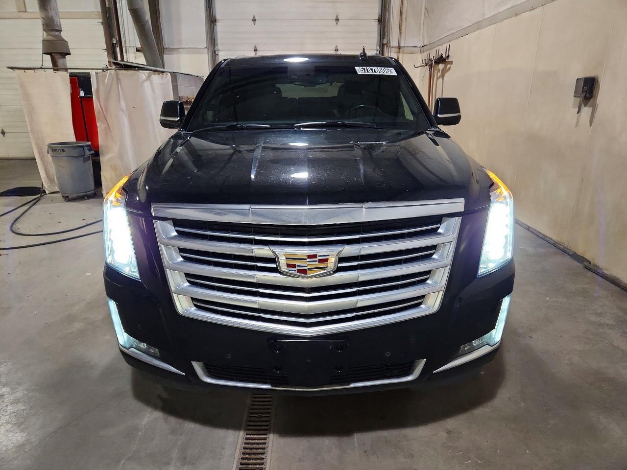 2015 Cadillac Escalade Platinum Black vin: 1GYS4PKJ7FR650647