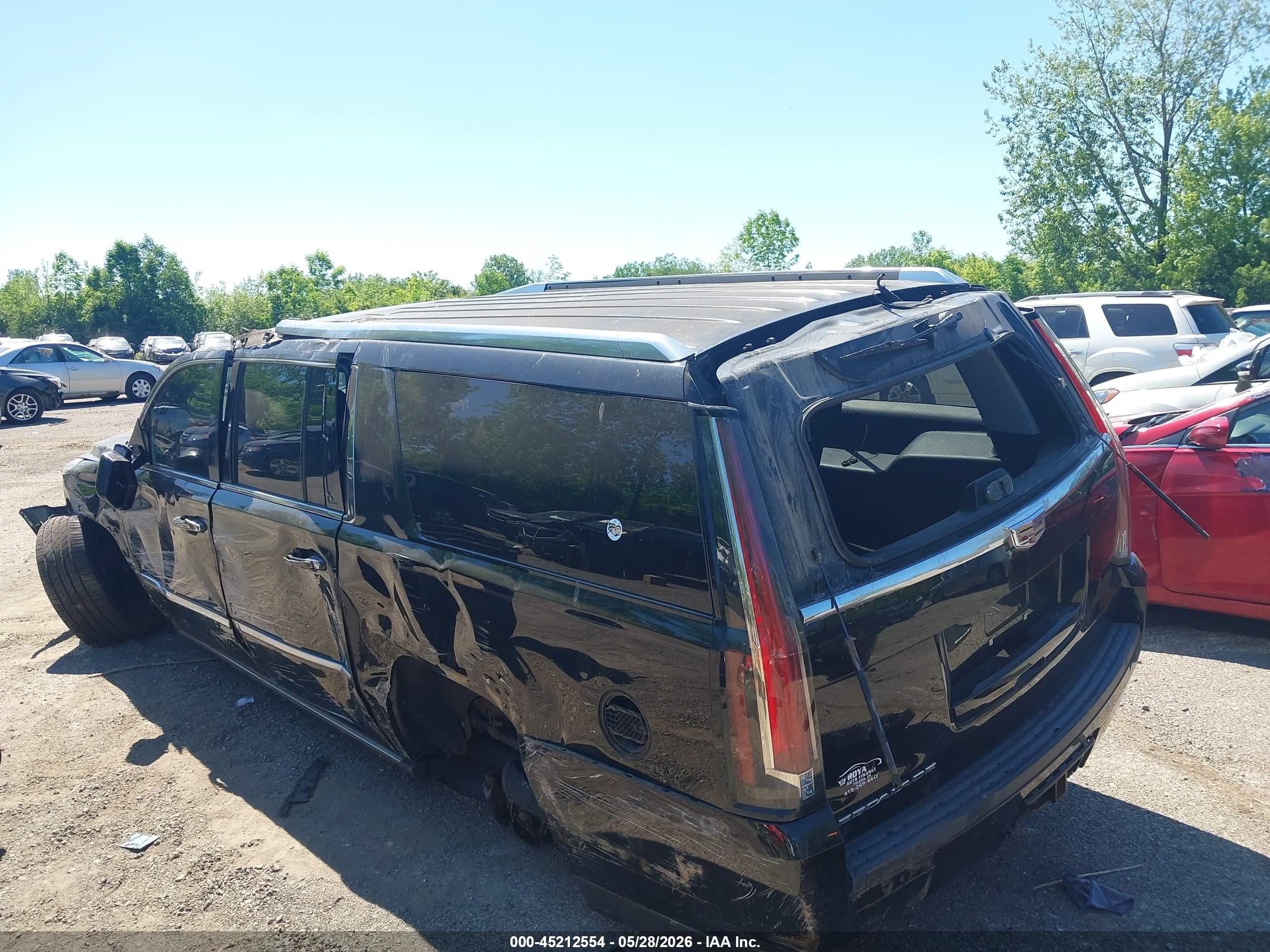 2015 Cadillac Escalade Esv Premium Black vin: 1GYS4TKJ0FR690089