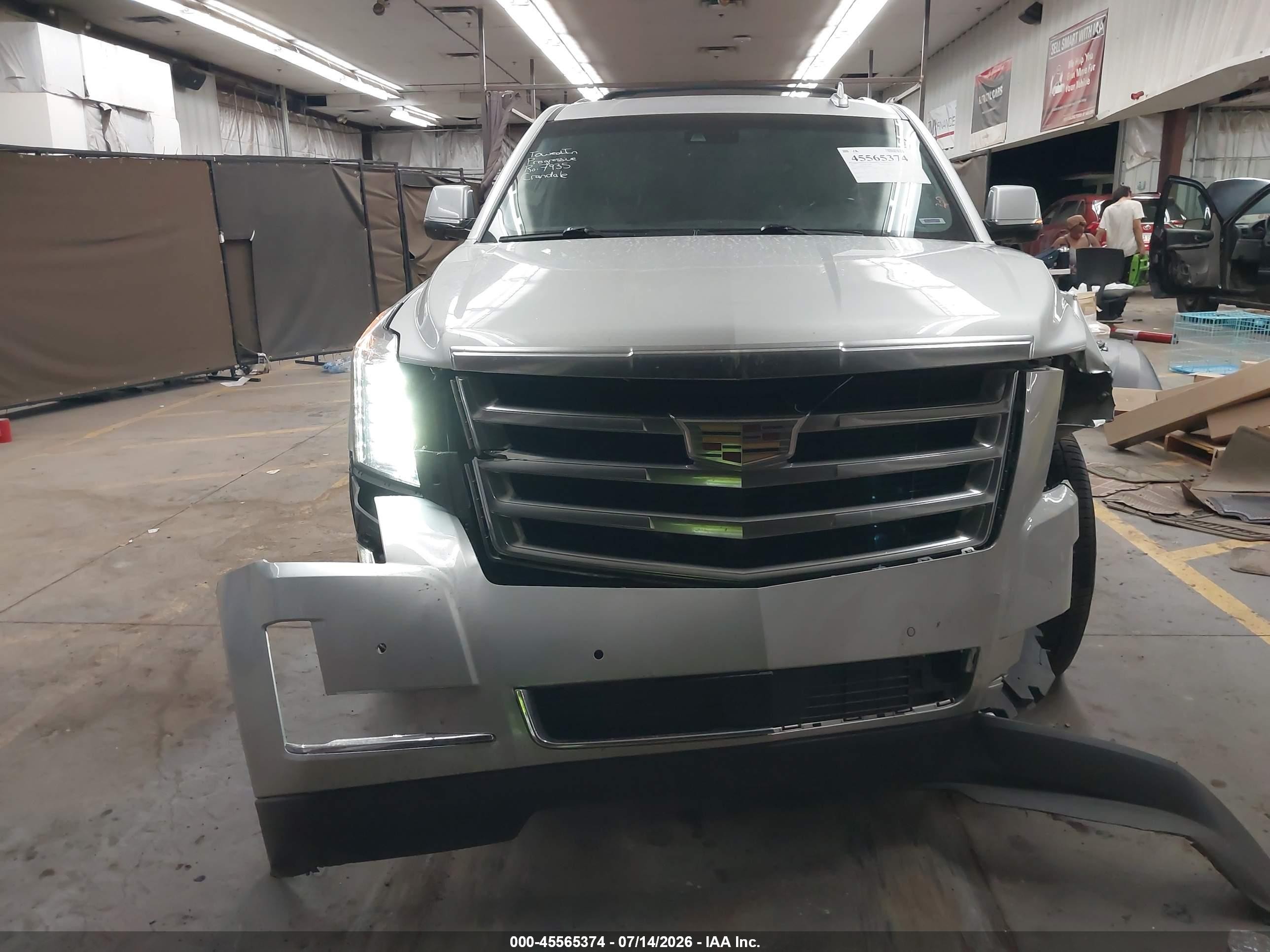 2015 Cadillac Escalade Esv Premium Silver vin: 1GYS4TKJ3FR617492