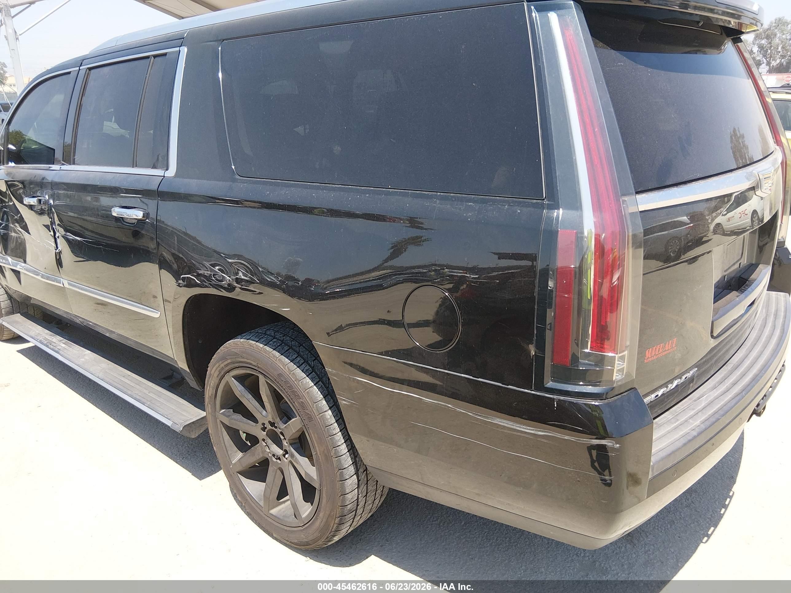 2015 Cadillac Escalade Esv Premium Black vin: 1GYS4TKJ3FR665963