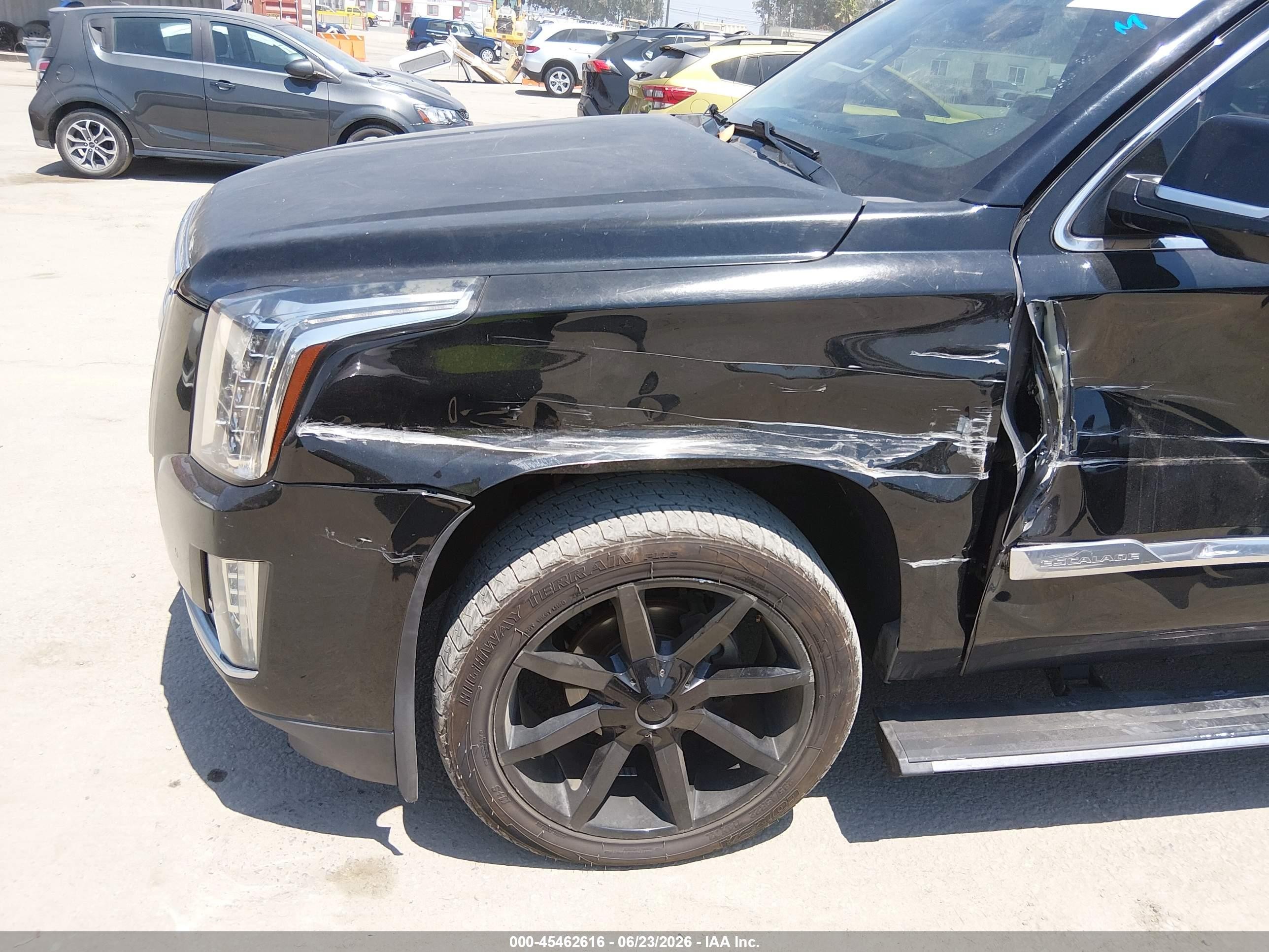 2015 Cadillac Escalade Esv Premium Black vin: 1GYS4TKJ3FR665963