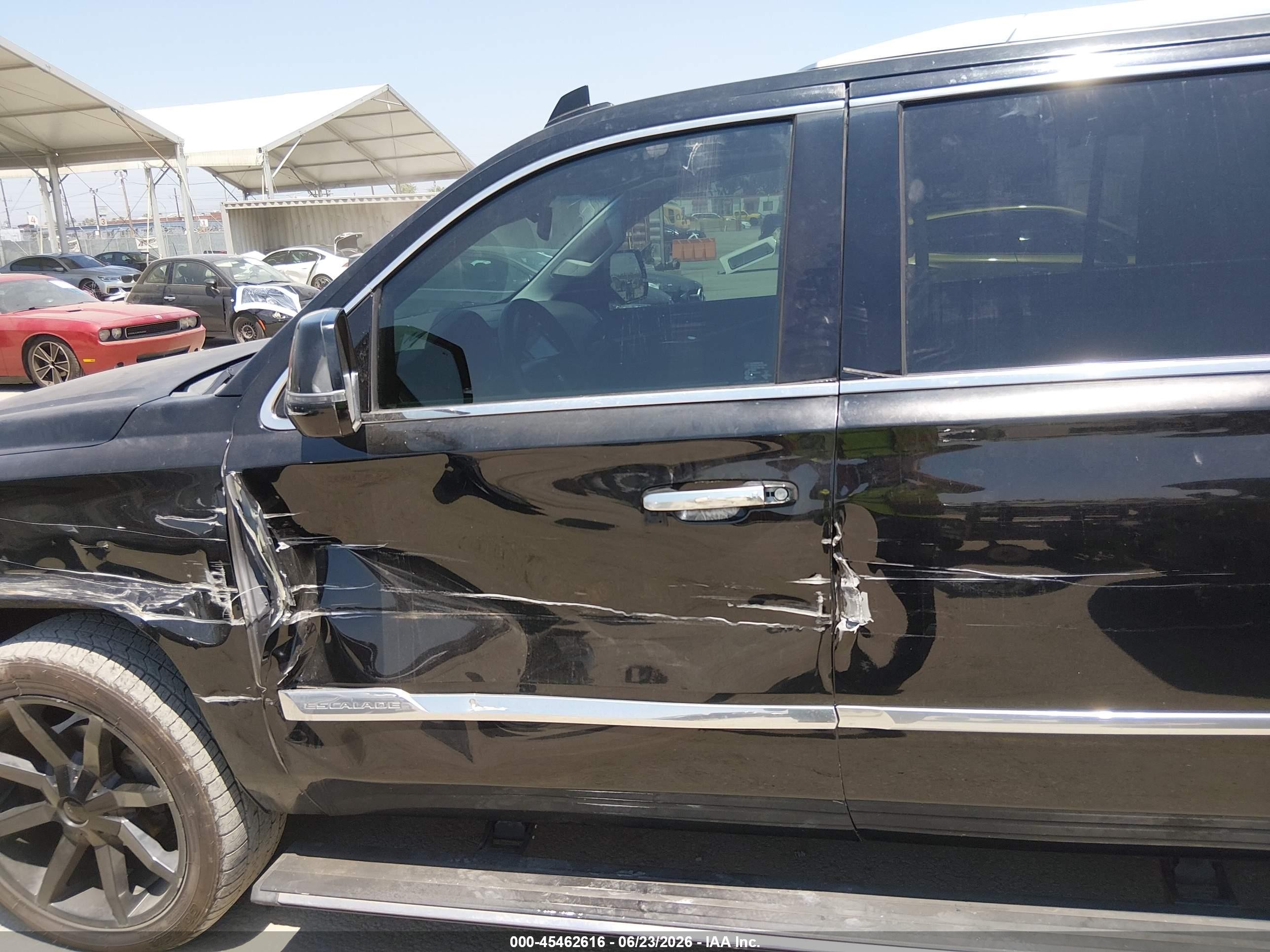 2015 Cadillac Escalade Esv Premium Black vin: 1GYS4TKJ3FR665963