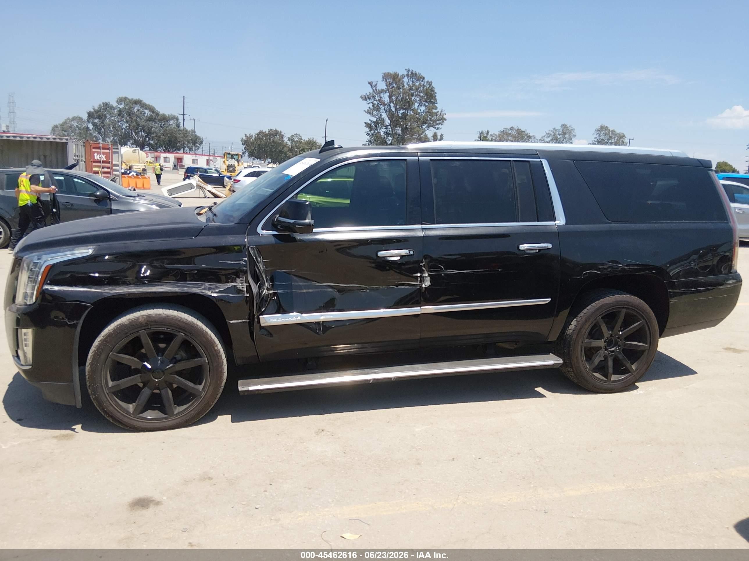 2015 Cadillac Escalade Esv Premium Black vin: 1GYS4TKJ3FR665963